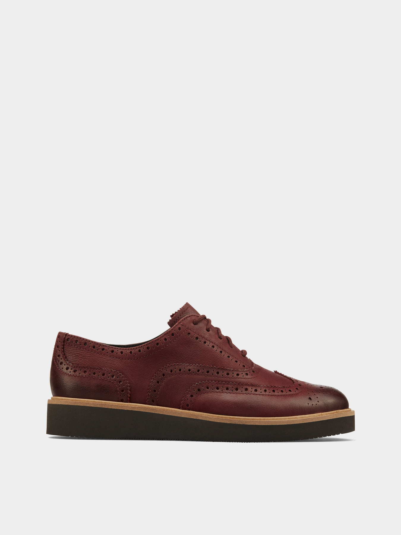 Полуботинки Clarks Baille Brogue модель 26161324 Фото