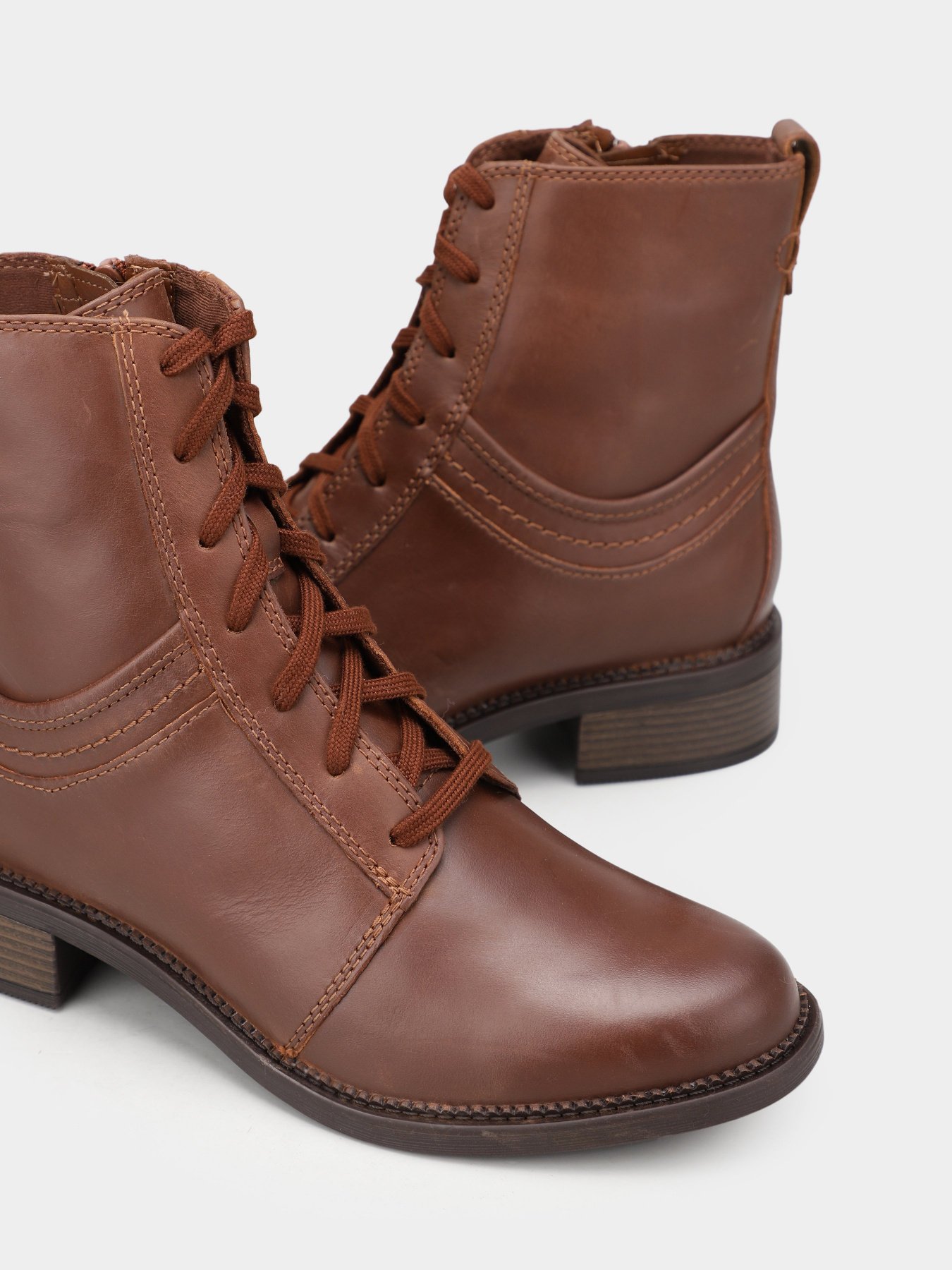 Ботинки Clarks Maye Step модель 26168465 Фото