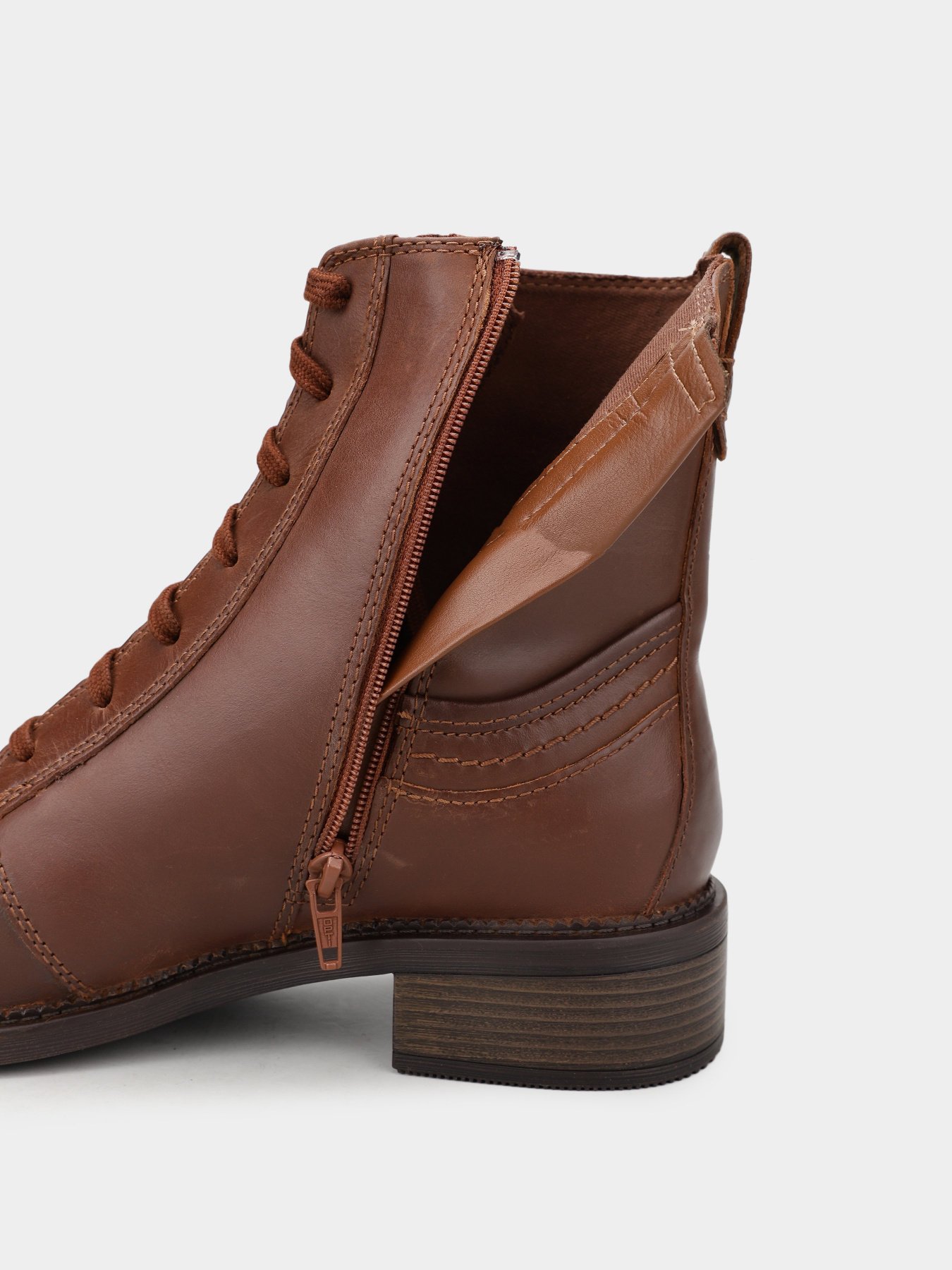 Ботинки Clarks Maye Step модель 26168465 Фото