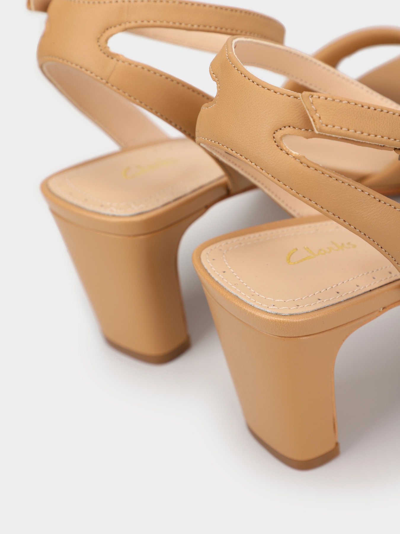 Босоножки Clarks Seren65 Strap модель 26171055 Фото