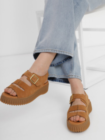 Сандалии Clarks Torhill Seam модель 26172065 Фото