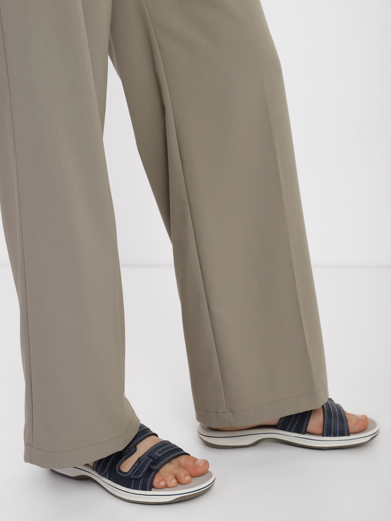 Шльопанці Clarks Brinkley Piper модель 26172472 Фото