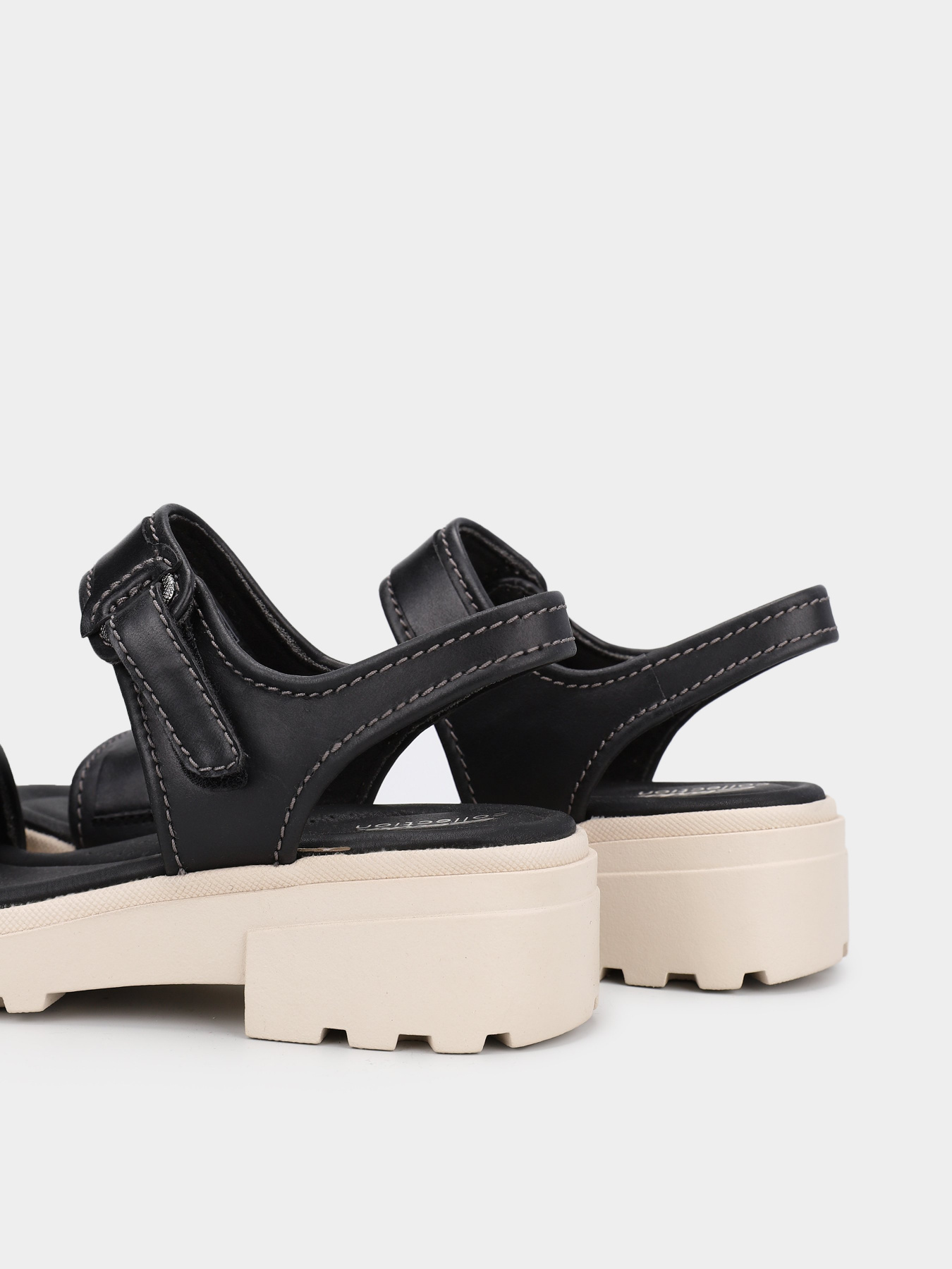 Сандалії Clarks Coast Daisy модель 26171736 Фото