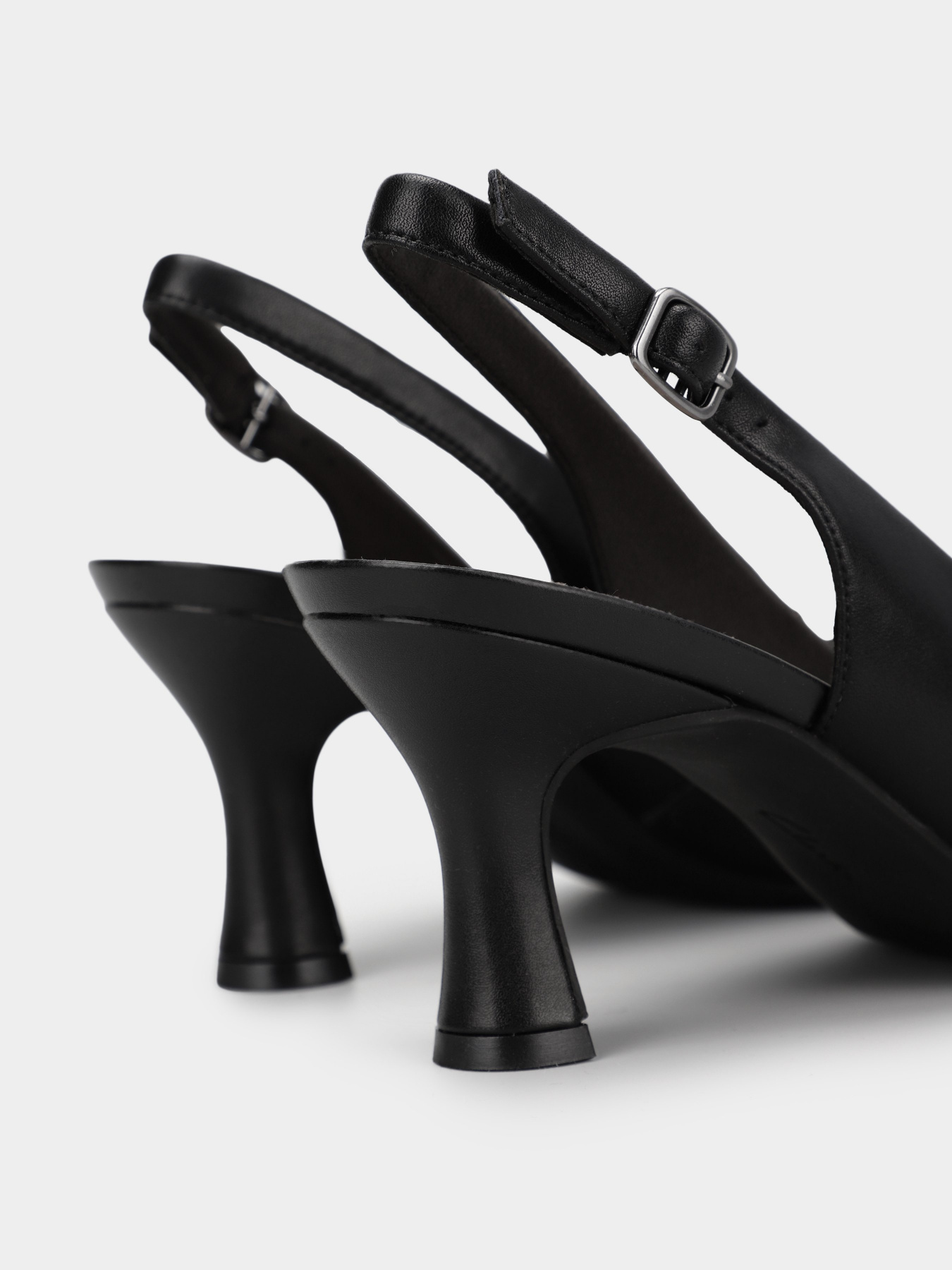 Босоножки Clarks модель 26171908 Фото