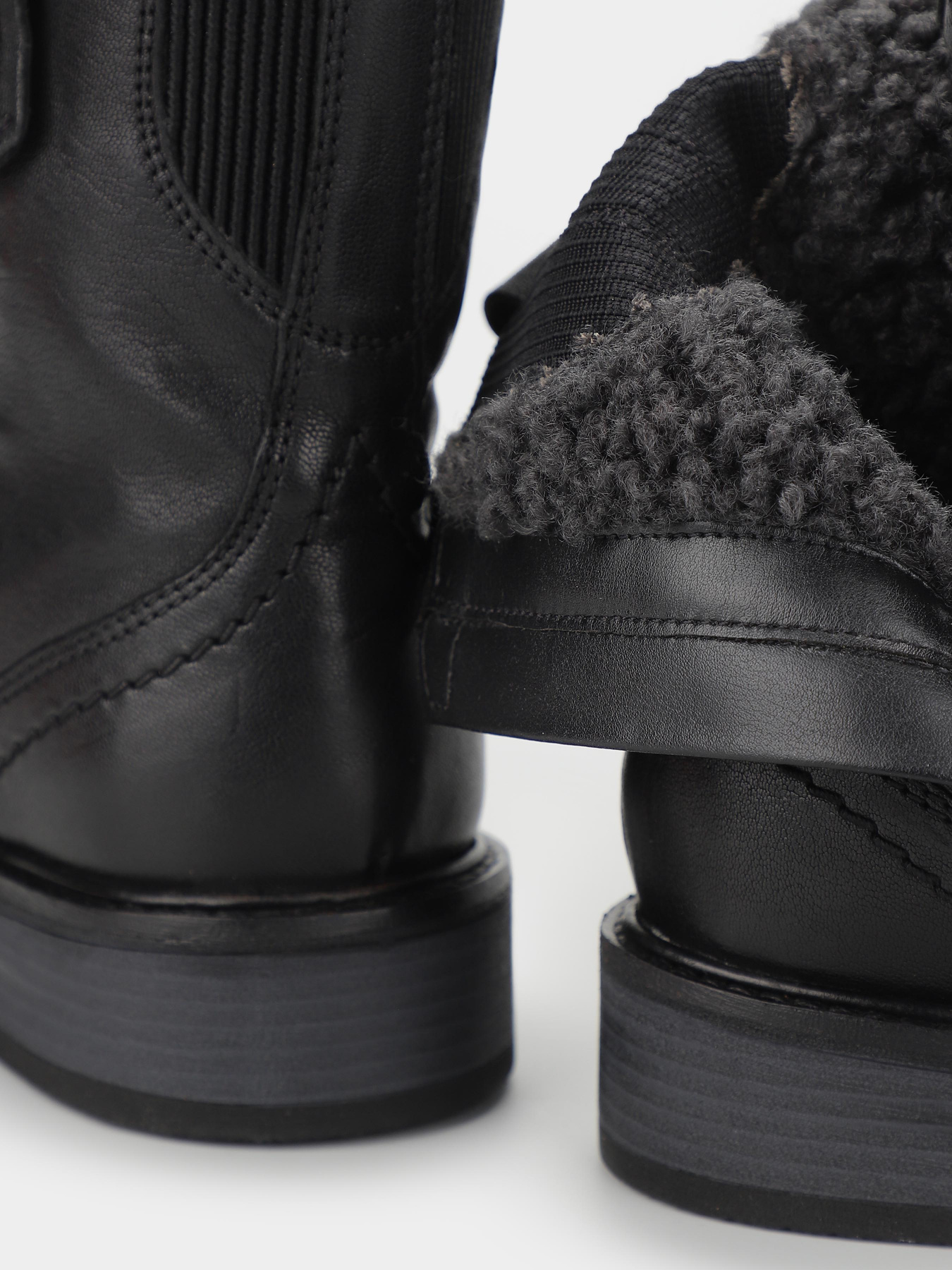 Ботинки Clarks Cologne Flat модель 26174775 Фото