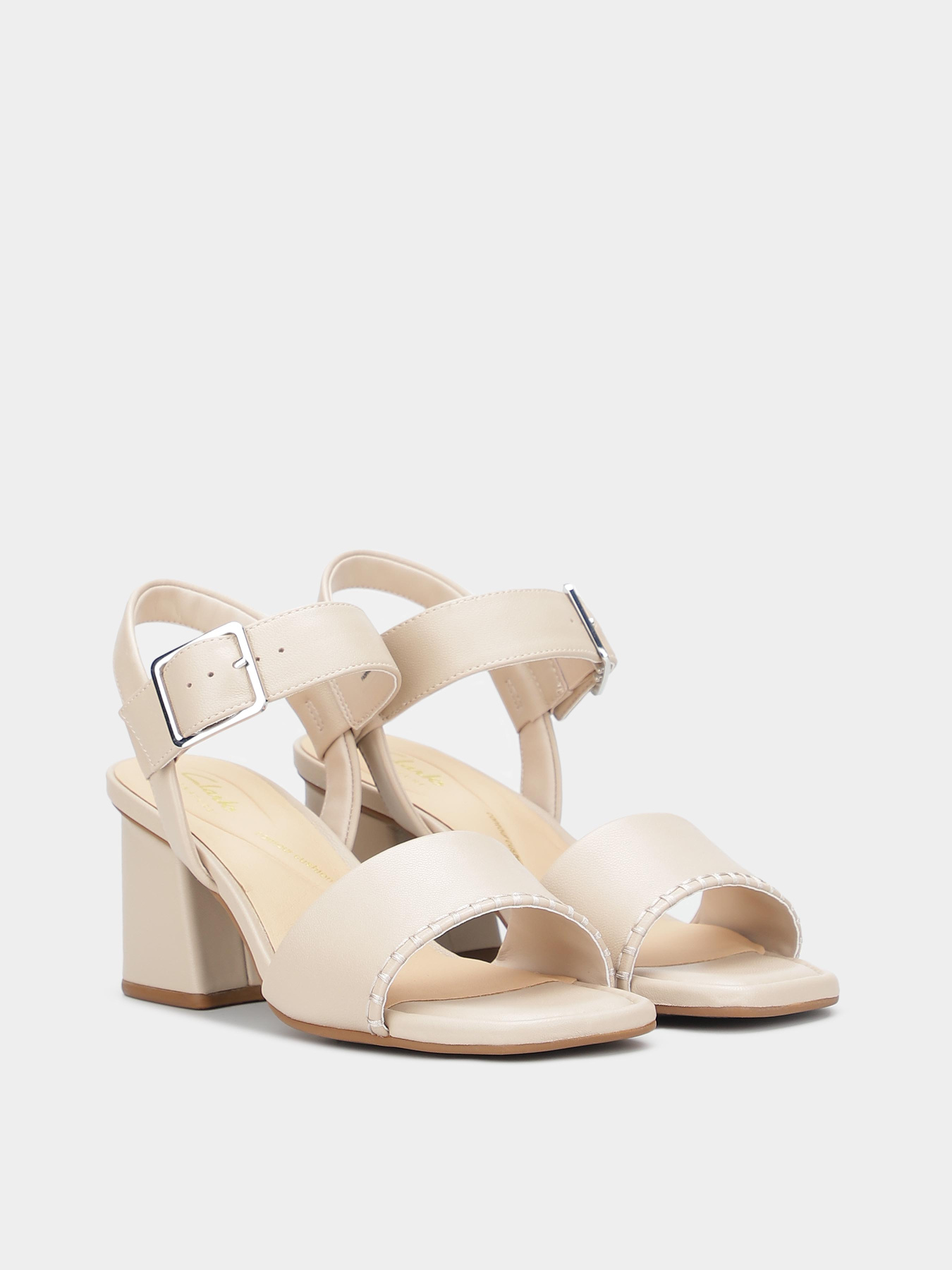 Босоножки Clarks Siara65 Buckle модель 26176342 Фото