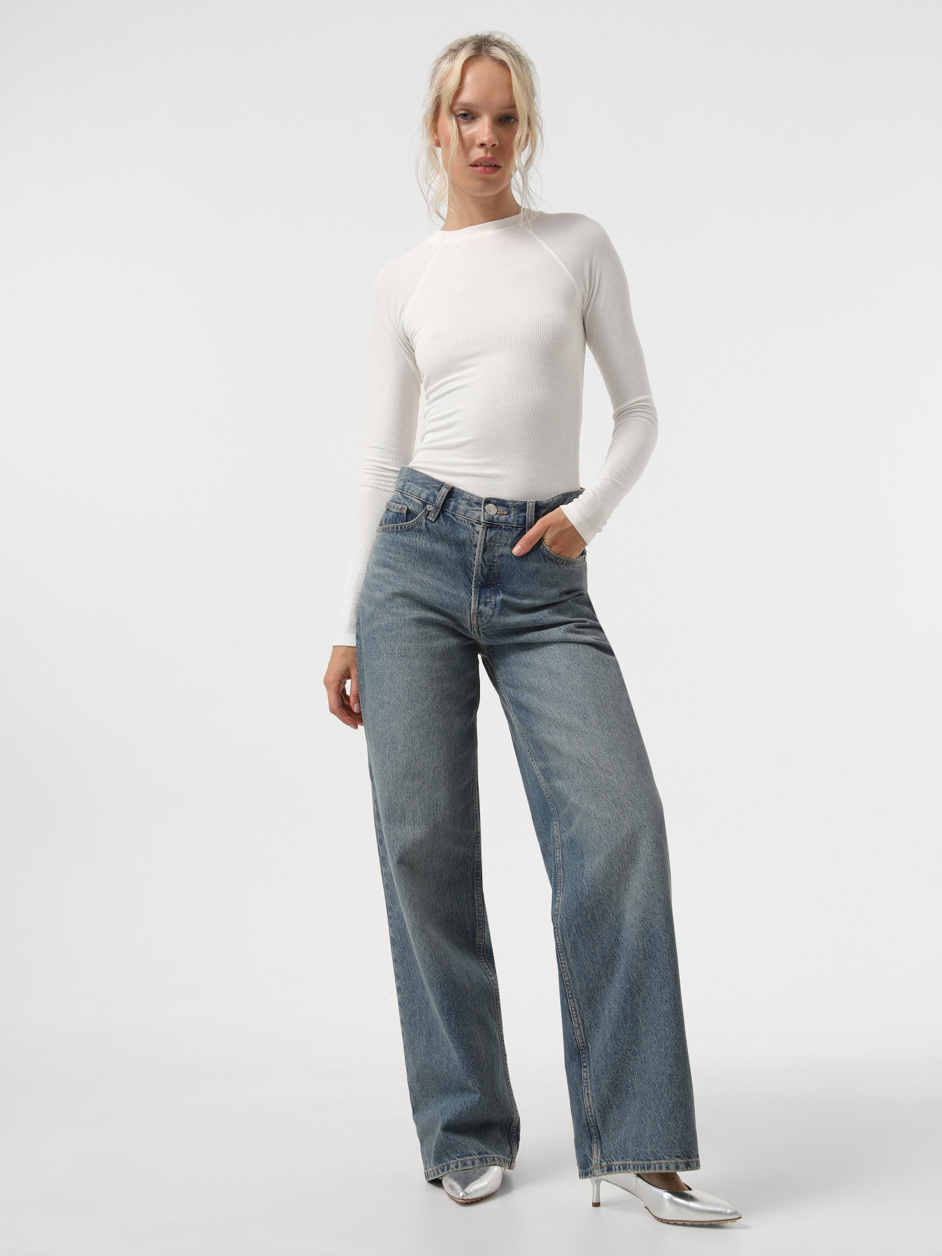 Туфли-лодочки Clarks Adela Court модель 26179301 Фото