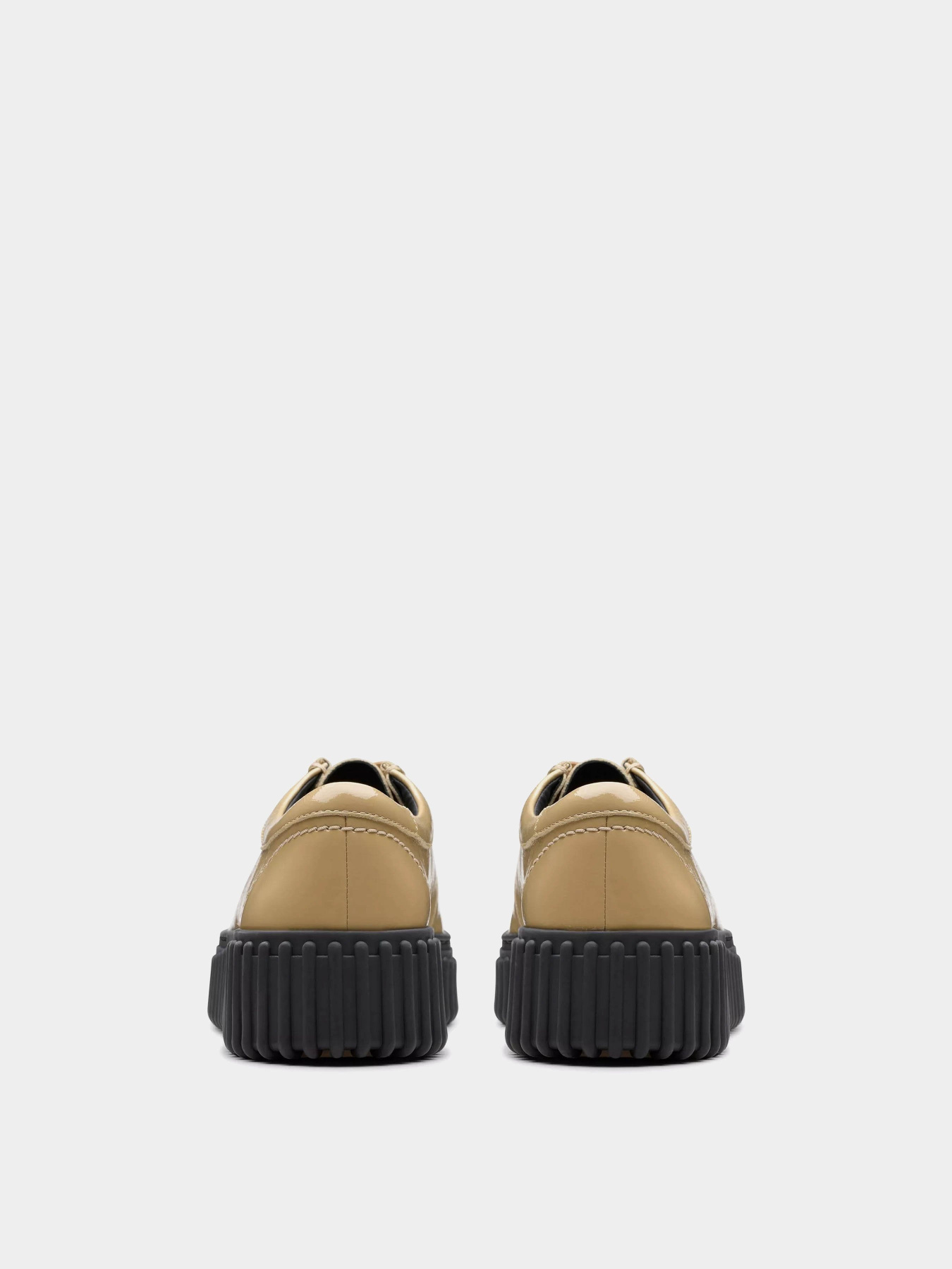 Напівчеревики Clarks Torhill Bee Модель 26179109 Фото