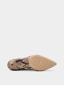 Туфли-лодочки Clarks Adela Court модель 26179298 Фото