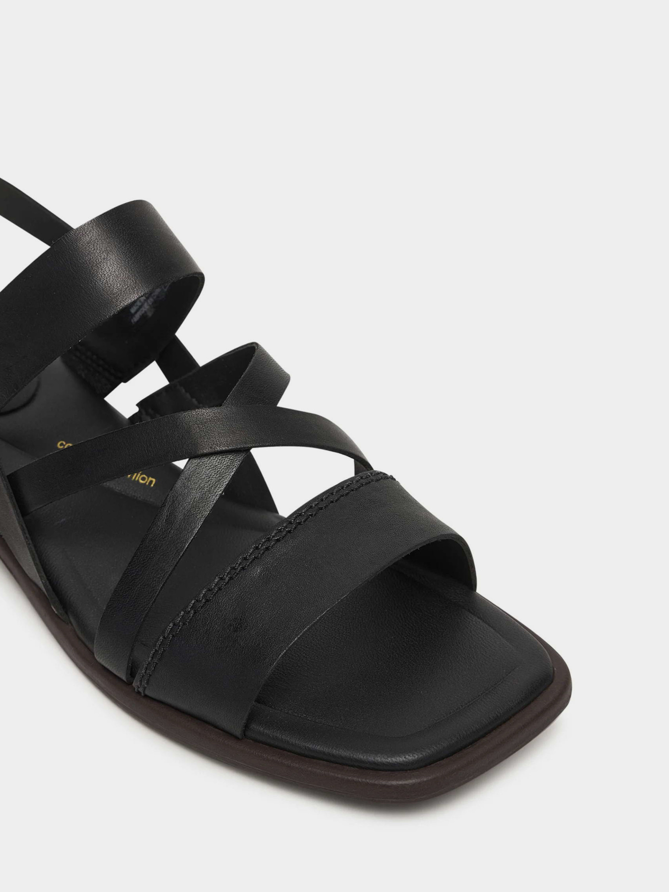 Clarks 26185800 модель 26185800 Clarks 26185800 модель 26185800 Фото