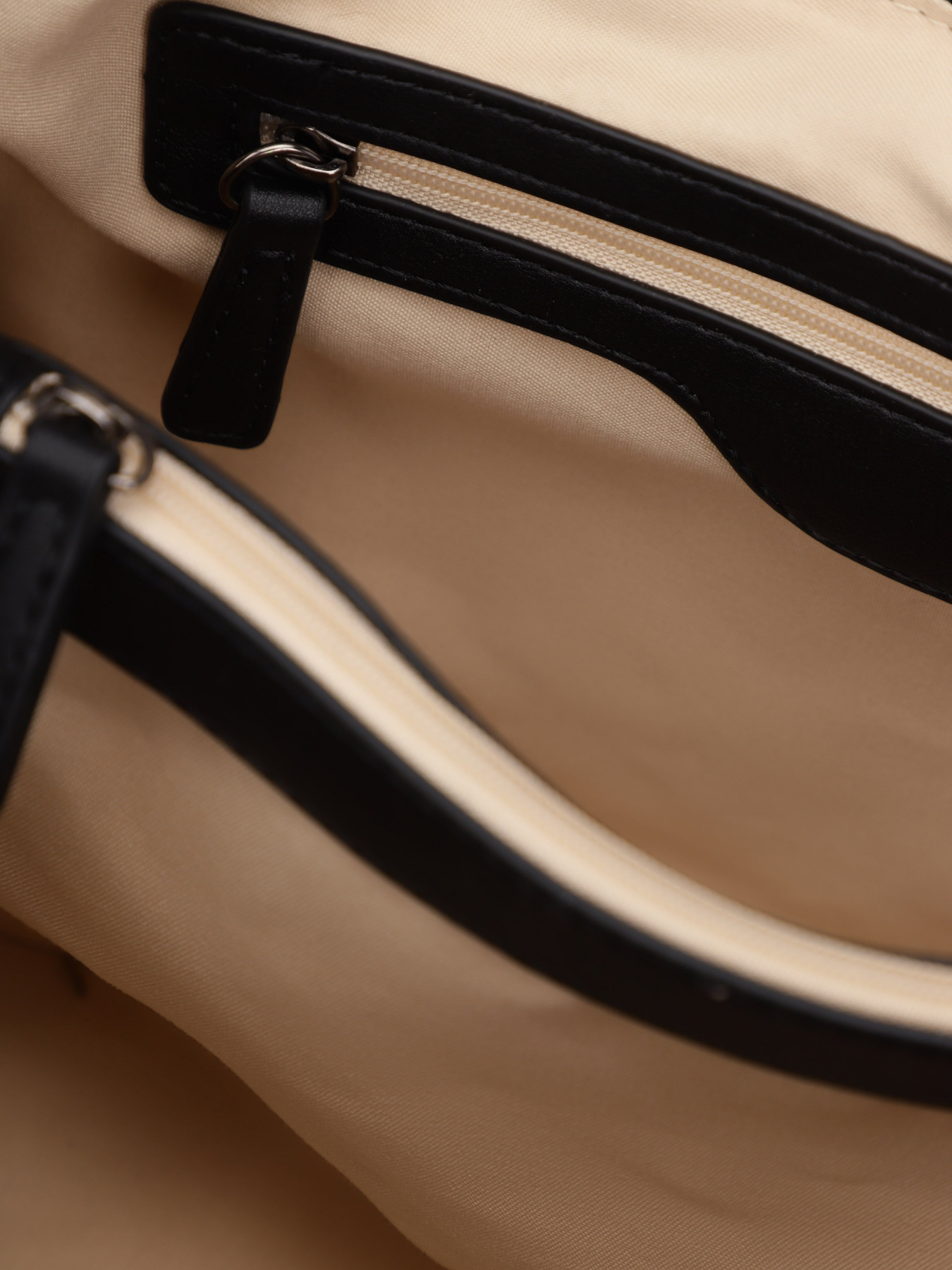 Сумка Picard Tres Chic модель 3192 3A6 001 Сумка Picard Tres Chic модель 3192 3A6 001 Фото