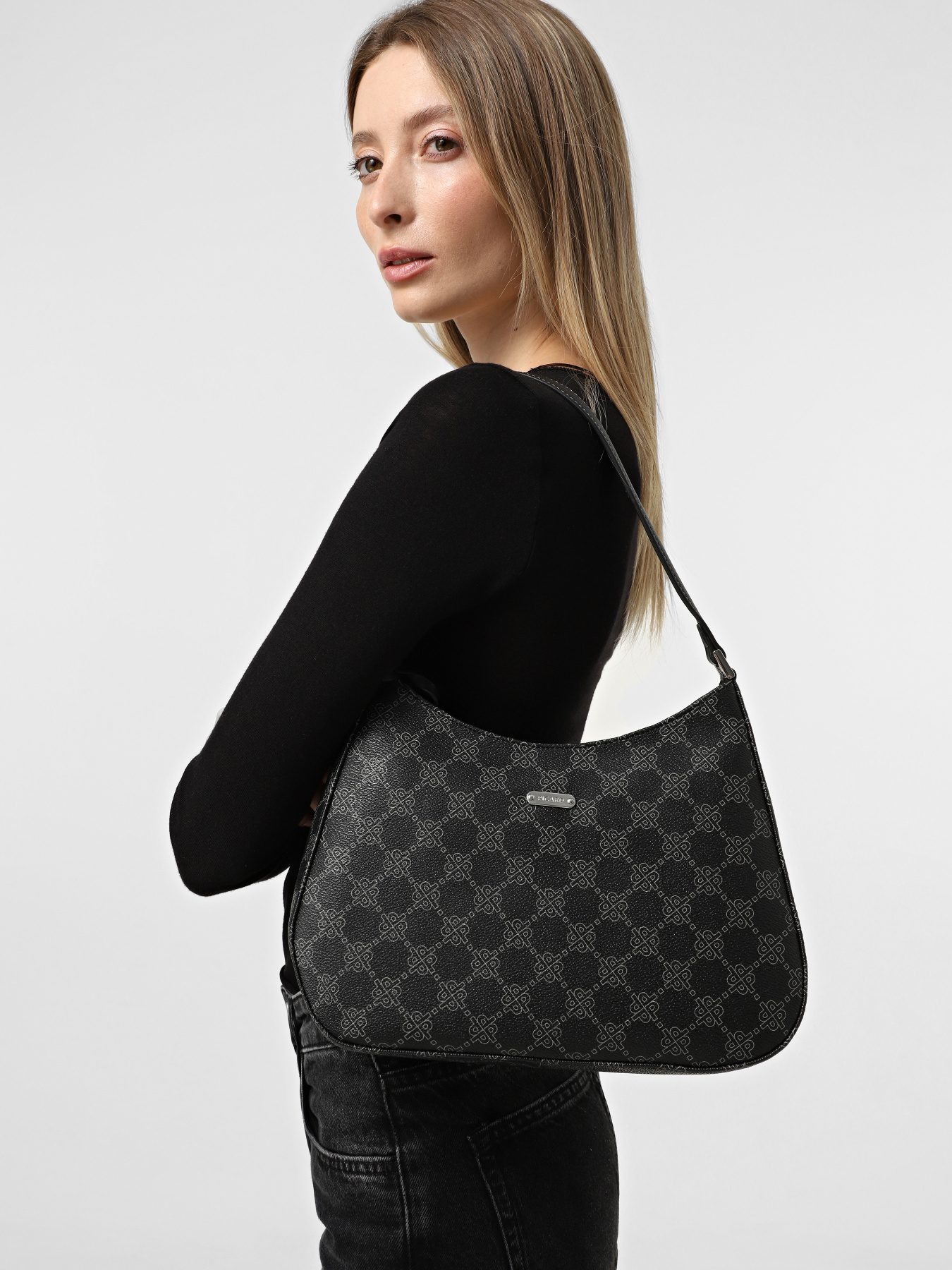 Хобо Picard модель 7761 3M6 001 Хобо Picard модель 7761 3M6 001 Фото