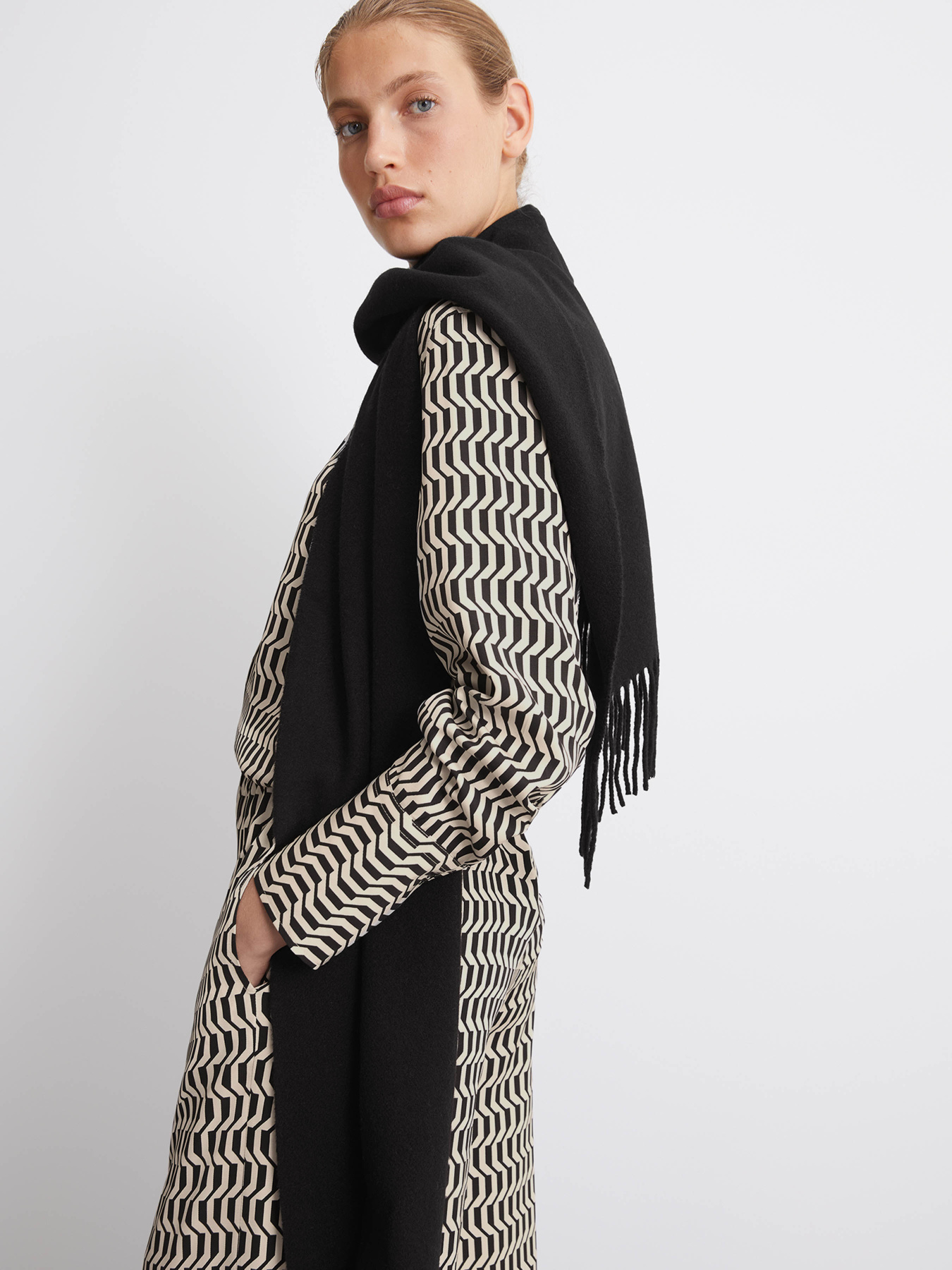 Шарф Marc O’Polo модель 408805102065-990 Фото