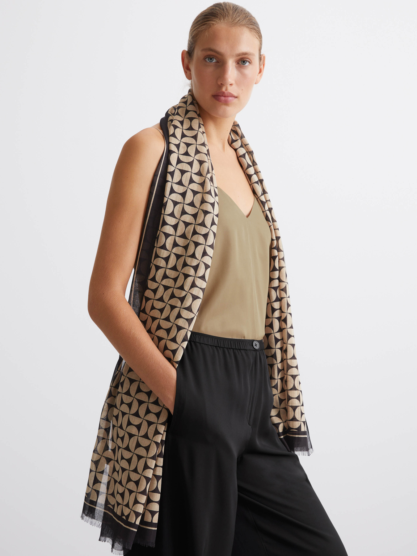 Шарф Marc O’Polo модель 408819502041-G09 Фото