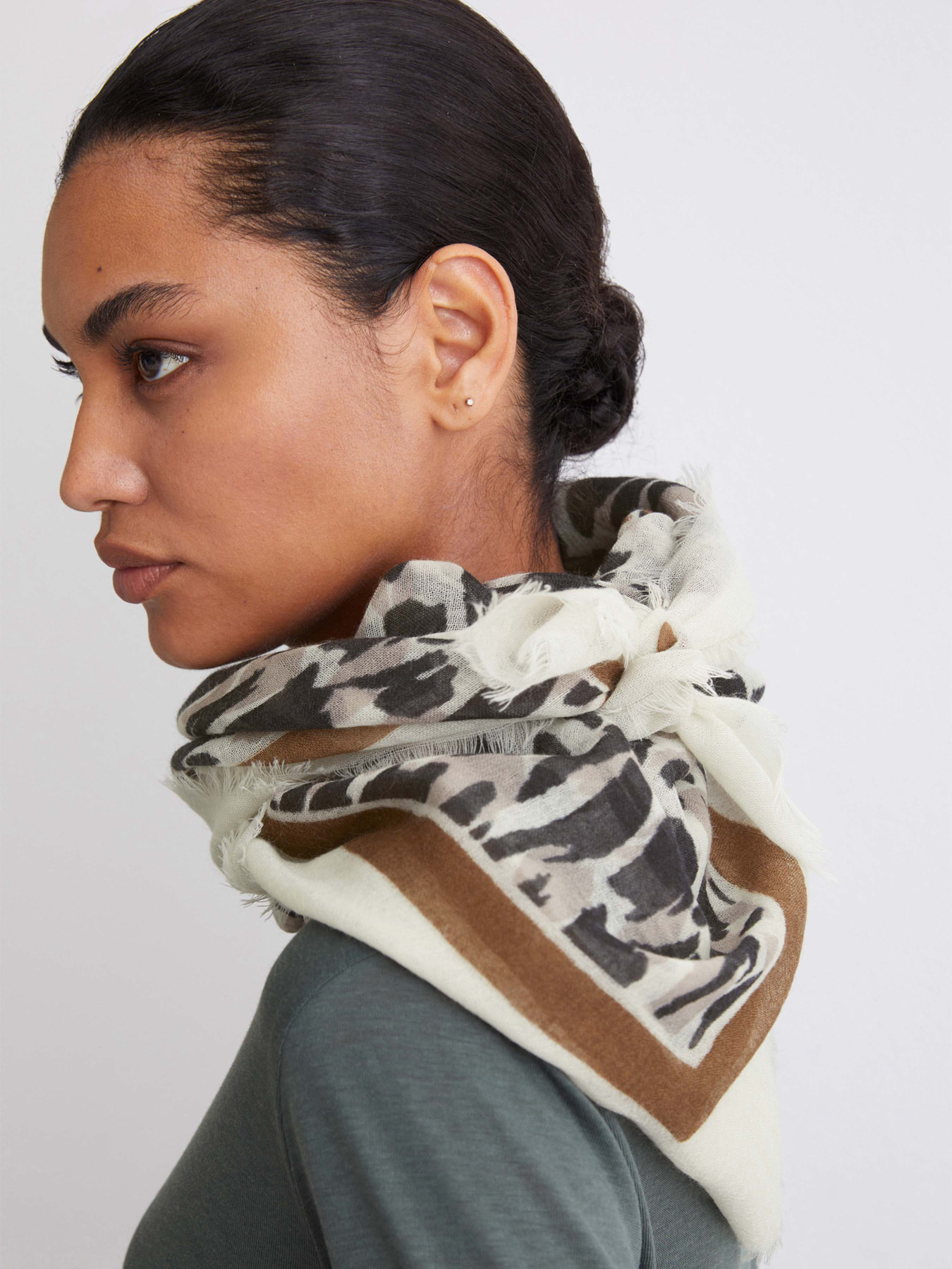 Платок Marc O’Polo модель 410817502349-H74 Фото