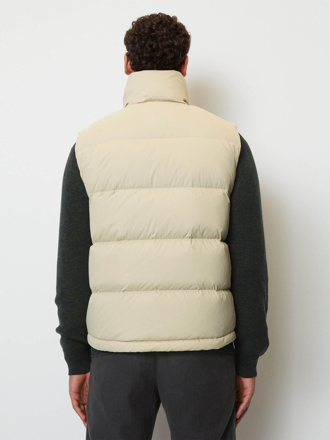 Жилет з утеплювачем Marc O’Polo Модель 329096072034-737 Фото