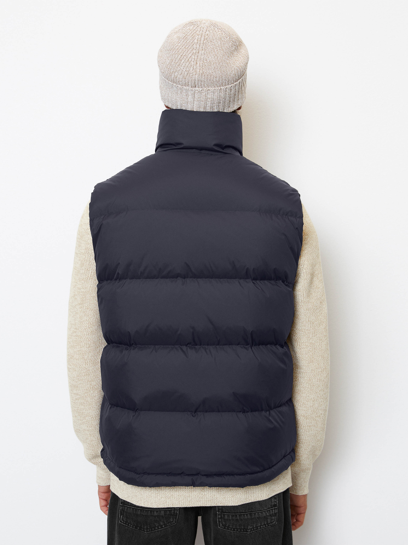 Утеплений жилет Marc O’Polo модель 329096072034-898 Фото