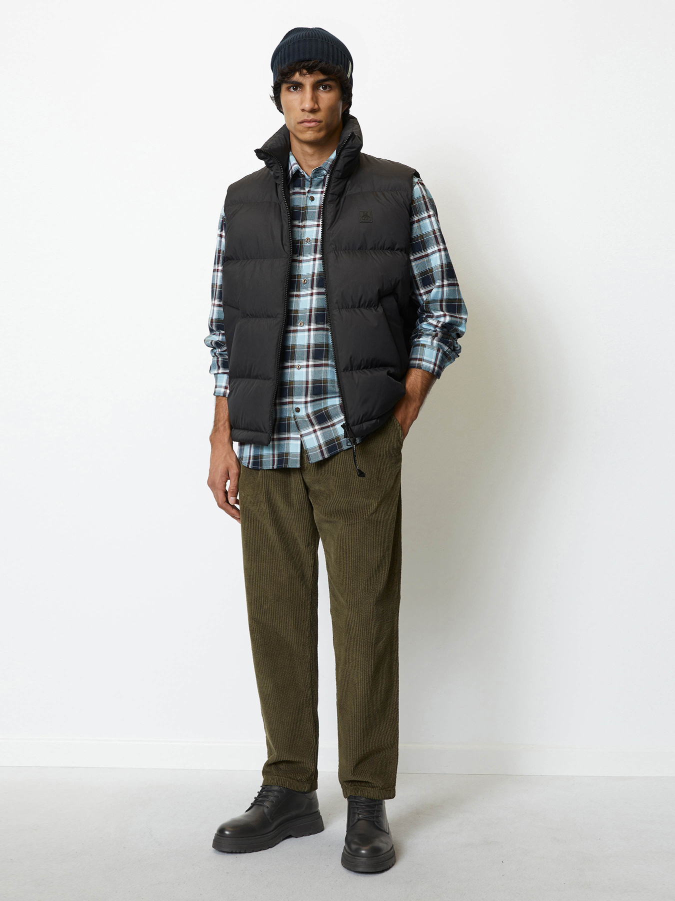 Утепленный жилет Marc O’Polo модель 329096072034-990 Фото