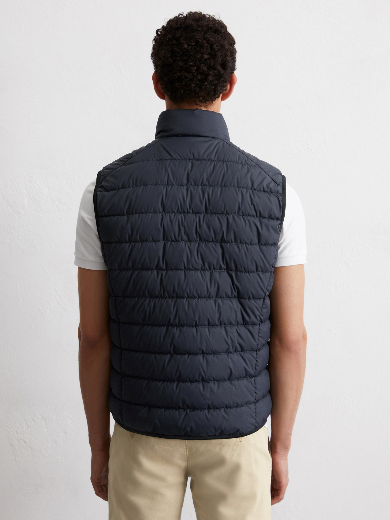 Жилет з утеплювачем Marc O’Polo Модель B21096072022-898 Фото