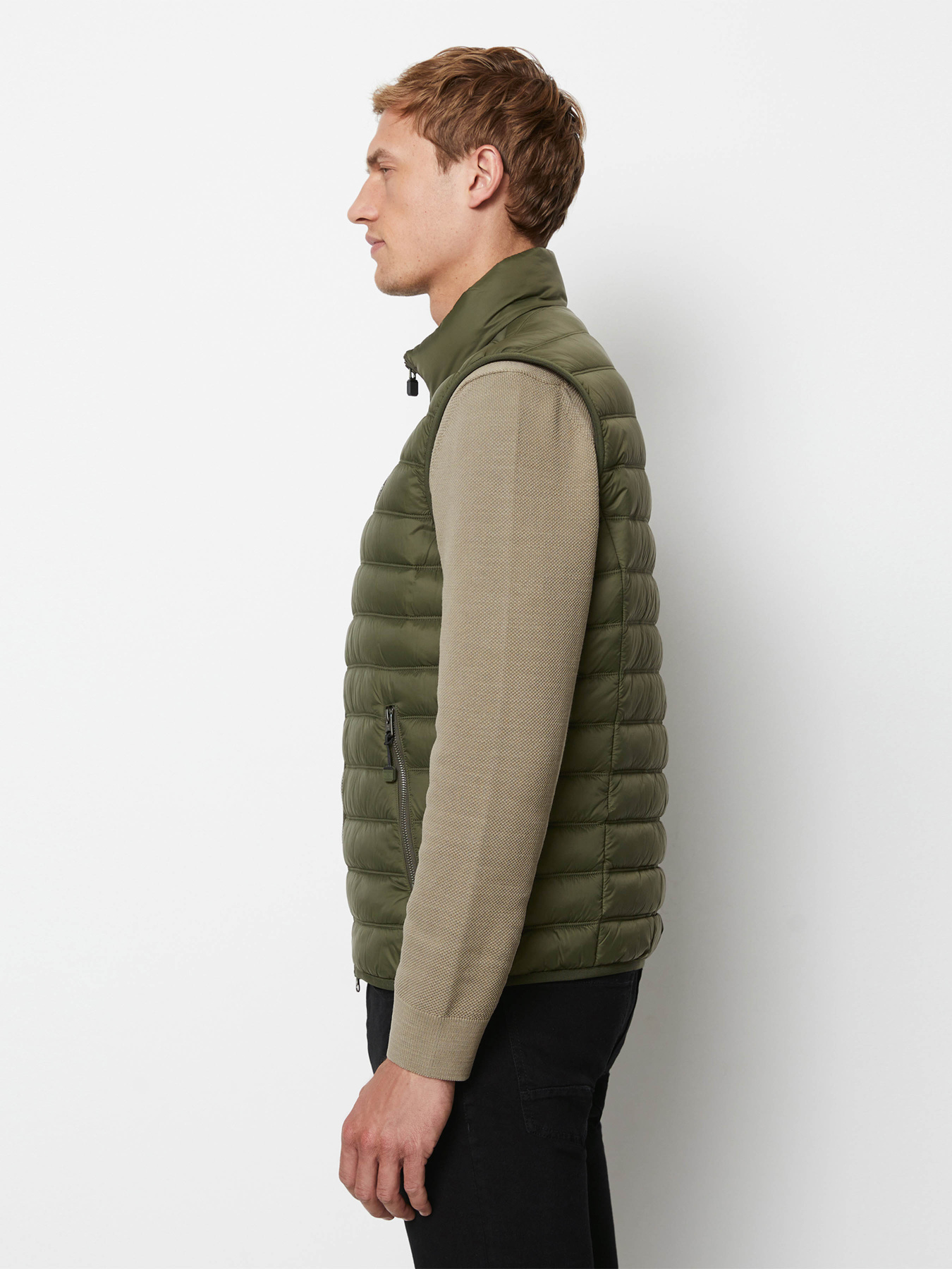 Утеплений жилет Marc O’Polo Regular Quilted Vest модель 426114272012-495 Фото