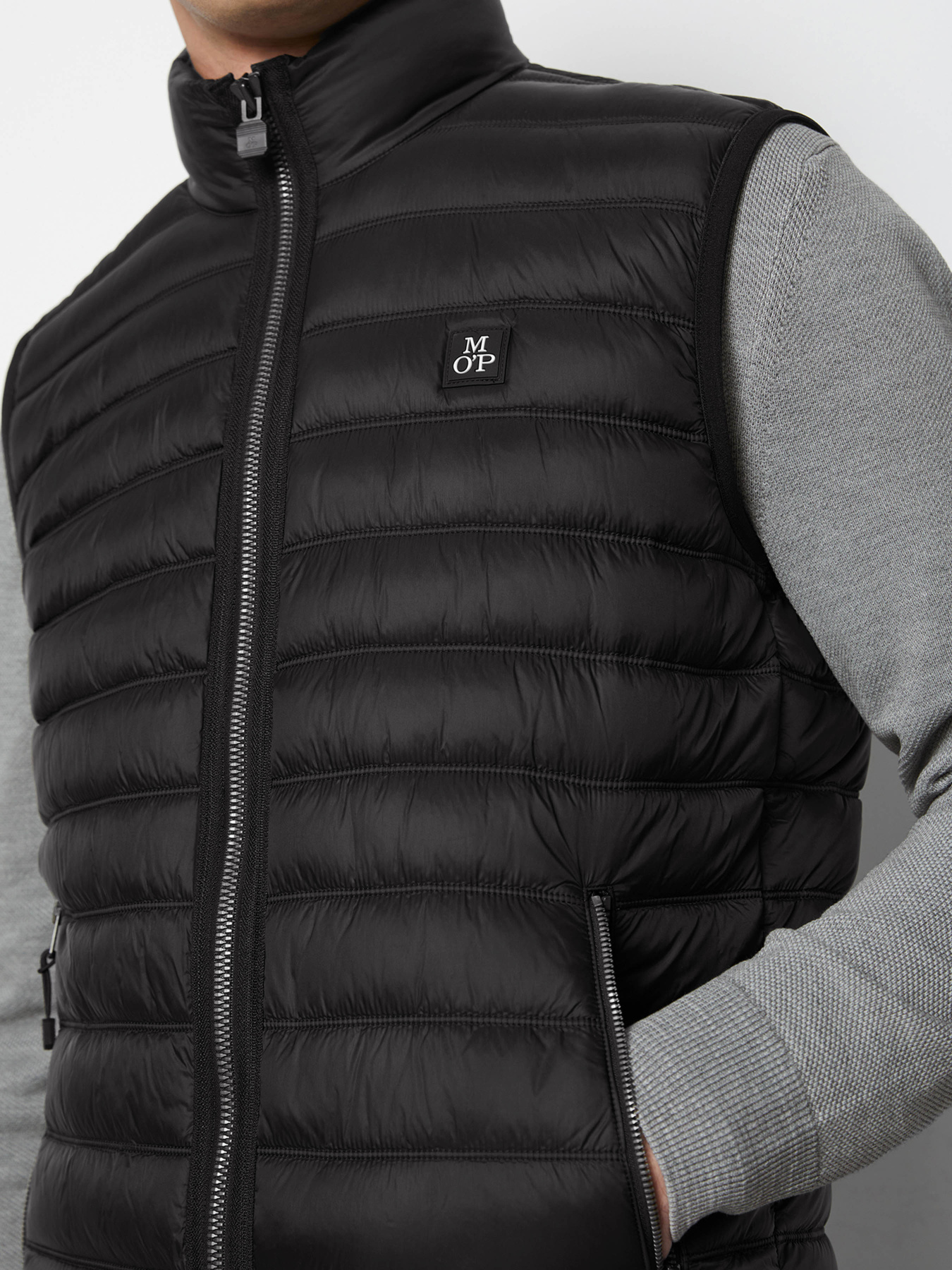 Жилет з утеплювачем Marc O’Polo модель 426114272012-990 Фото