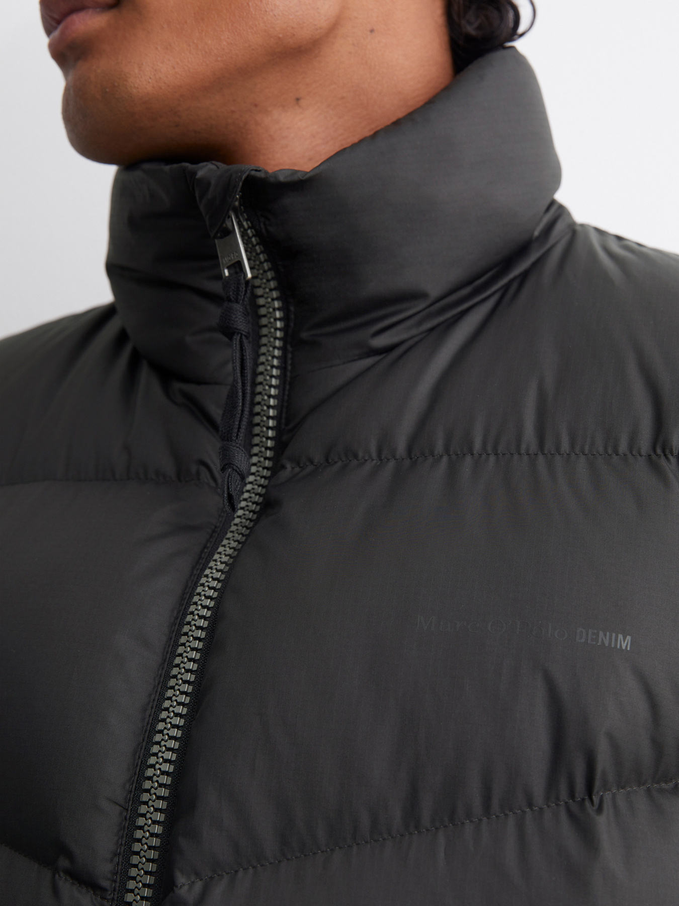 Жилет с утеплителем Marc O’Polo DENIM модель 5000005132-0001 Фото