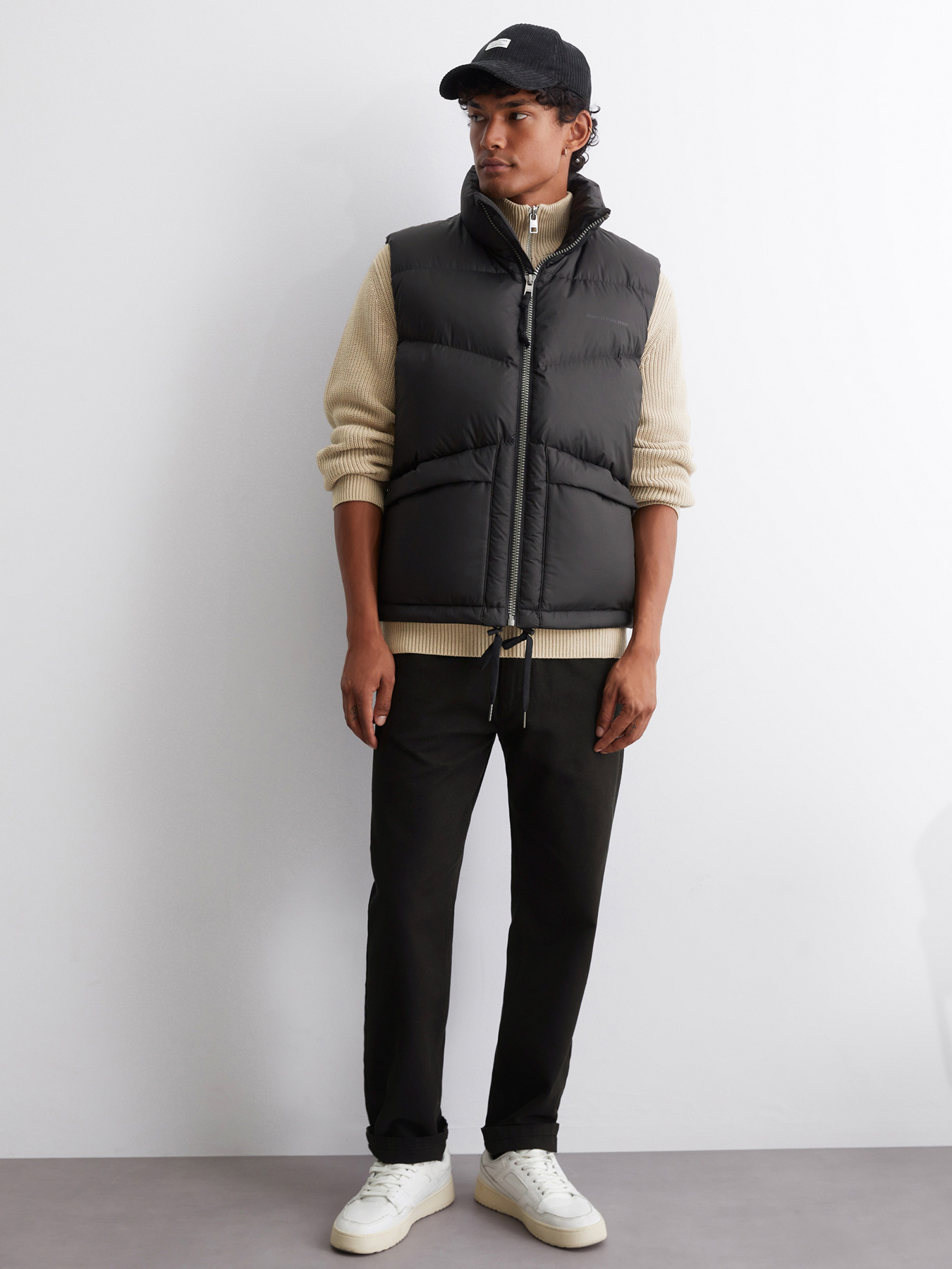 Жилет с утеплителем Marc O’Polo DENIM модель 5000005132-0001 Фото