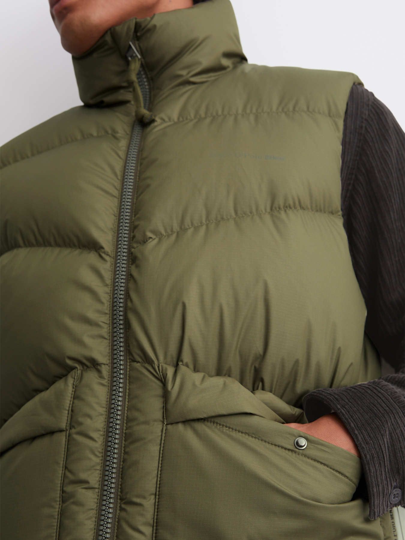 Жилет с утеплителем Marc O’Polo DENIM модель 5000005132-2902 Фото