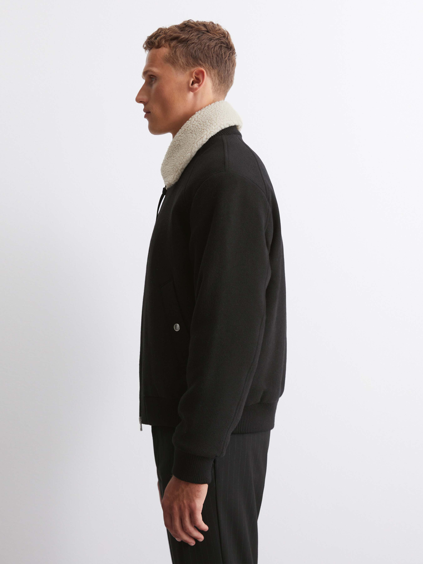 Демісезонна куртка Marc O’Polo модель 430025270374-990 Фото