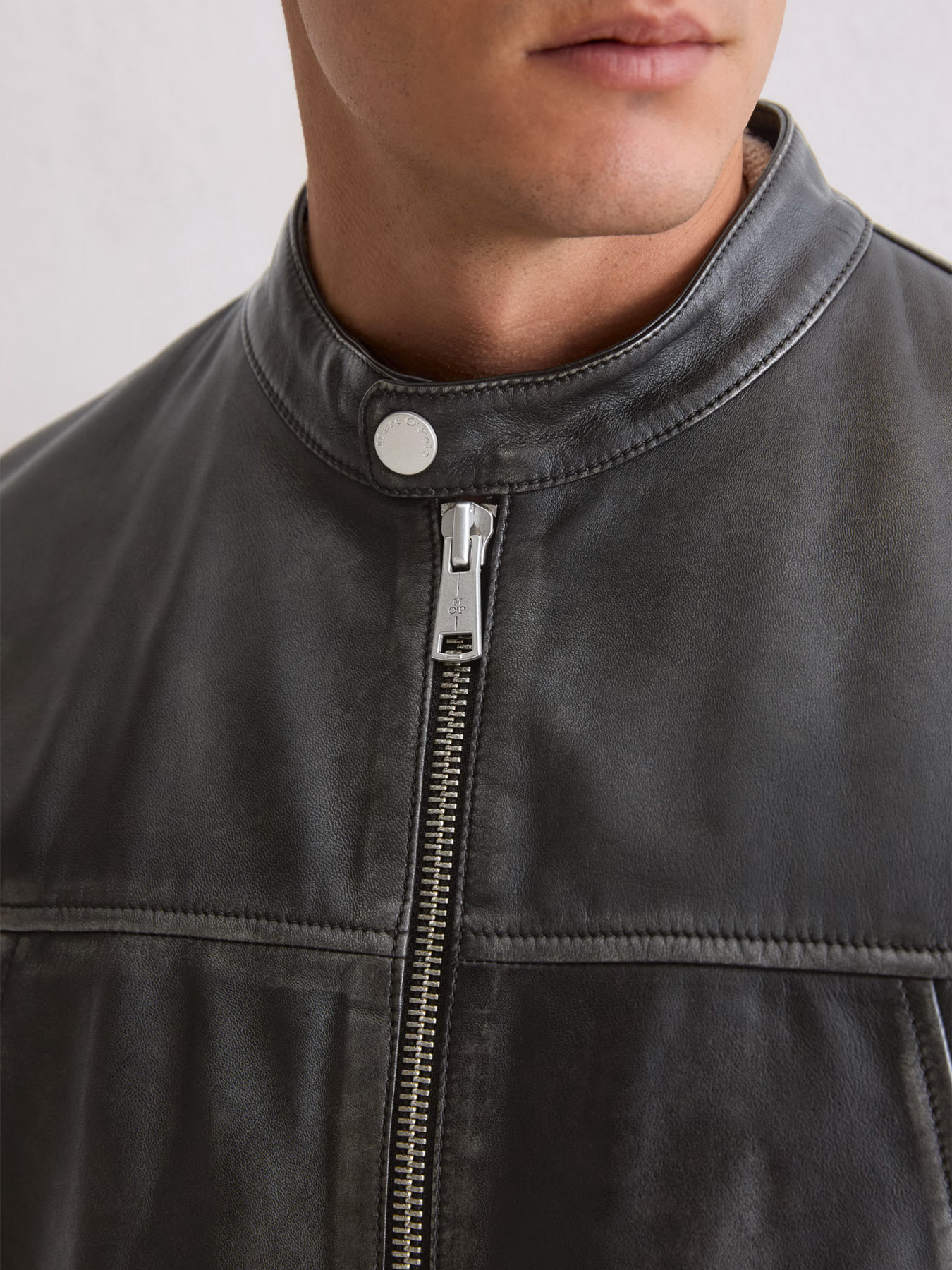 Куртка кожаная Marc O’Polo модель 5000010762-0001 Фото