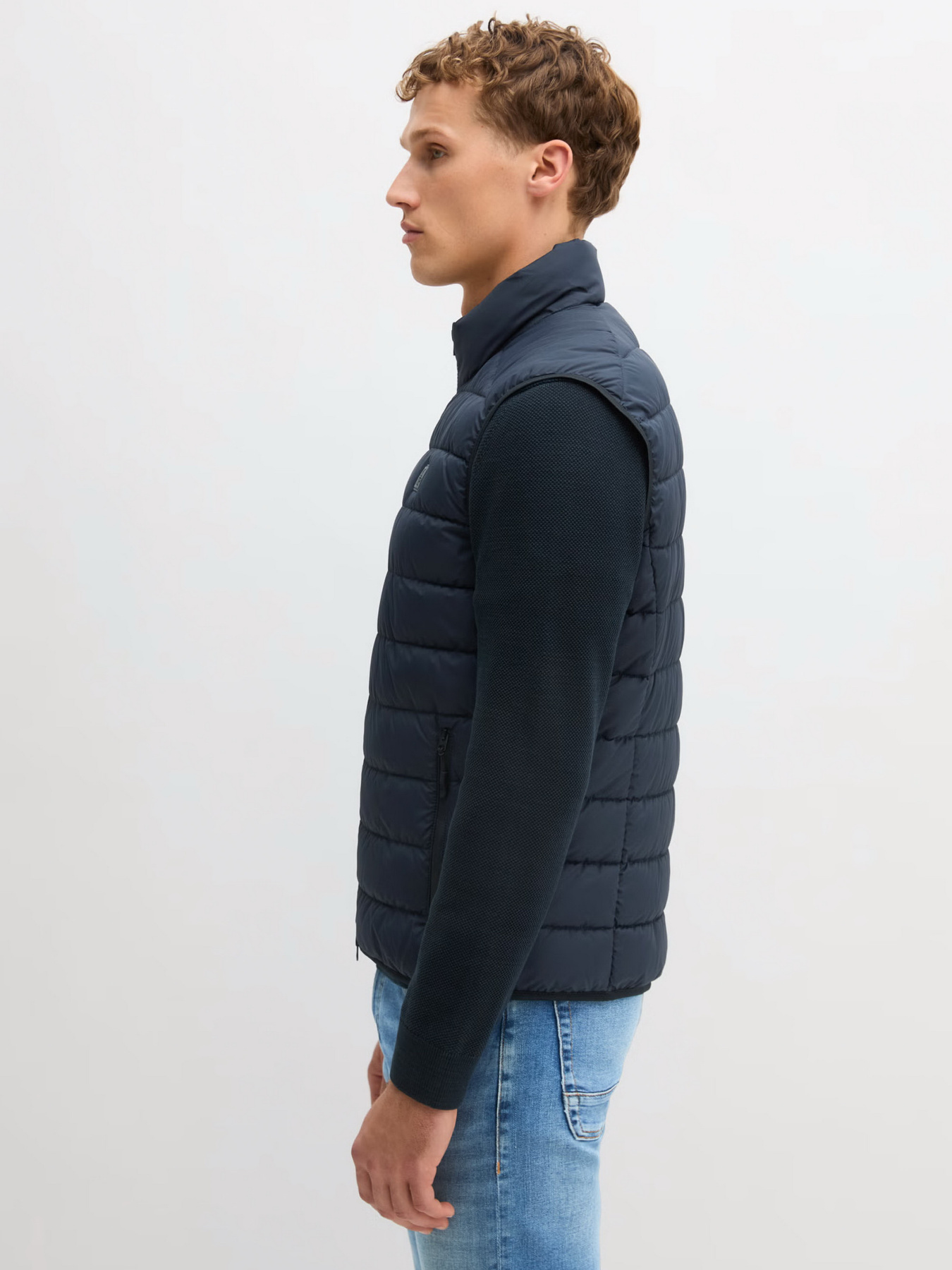 Утеплений жилет Marc O’Polo модель 5000009400-4131 Фото