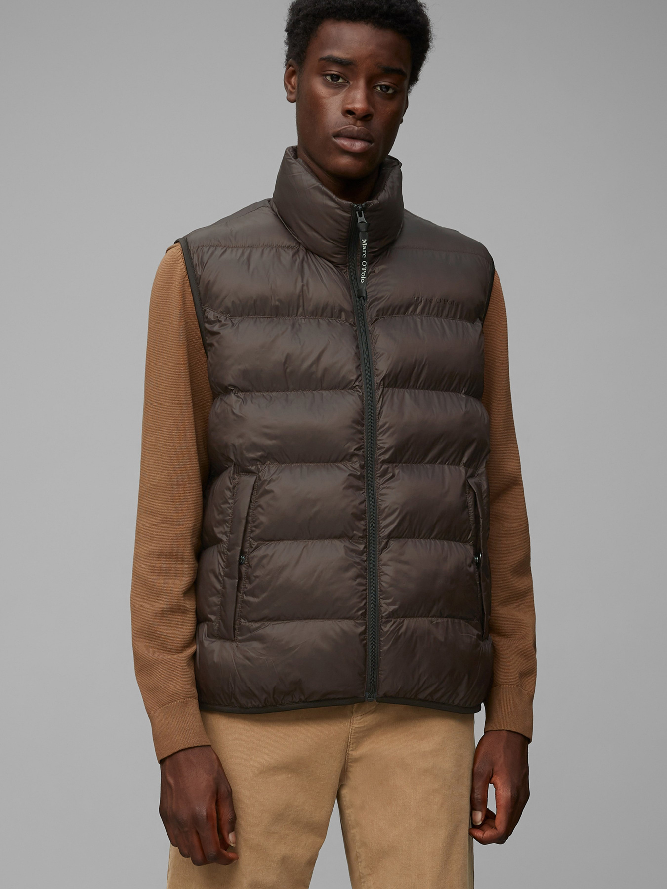 Утеплений жилет Marc O’Polo модель 028114272036-782 Фото