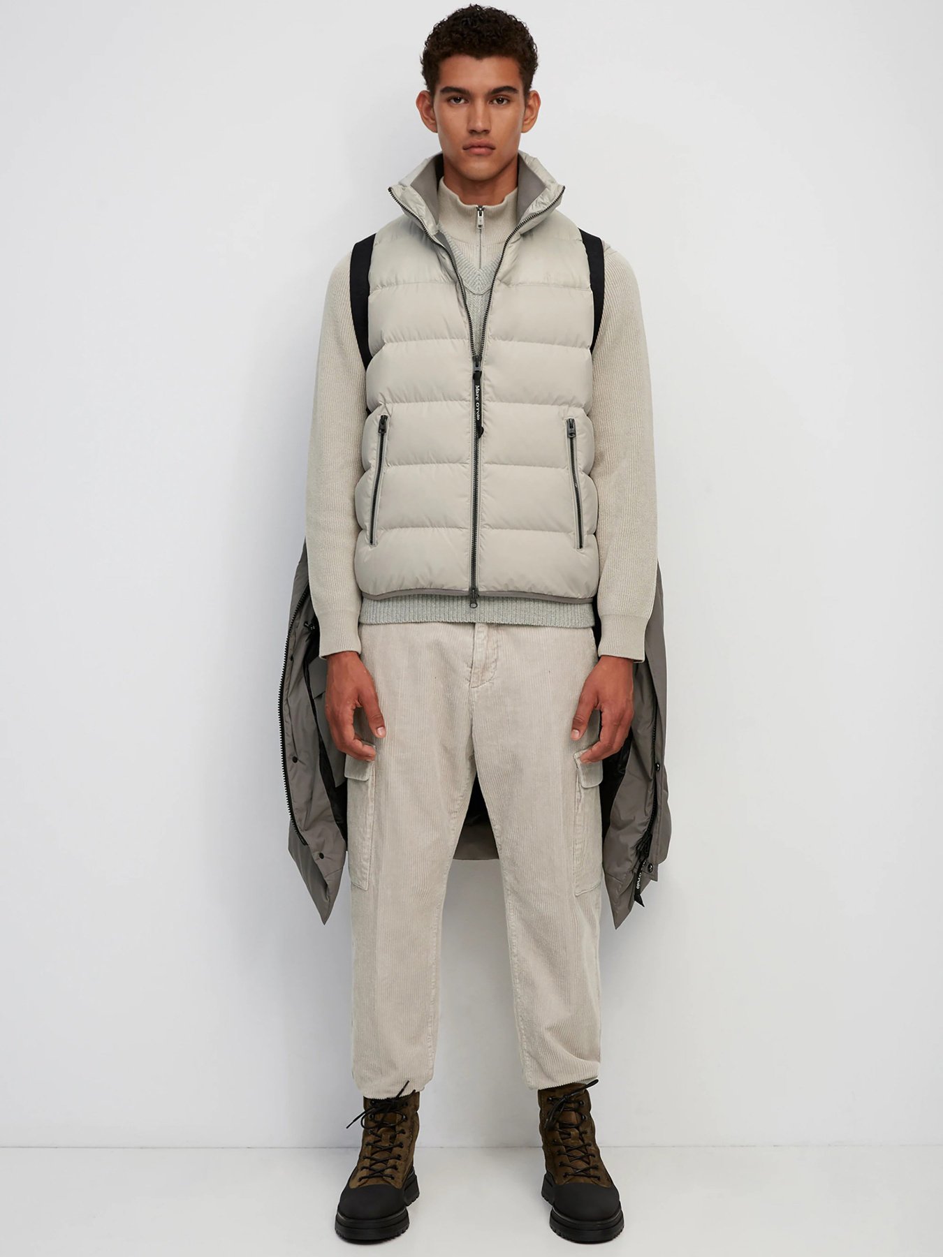 Утепленный жилет Marc O’Polo модель 129096072048-913 Фото