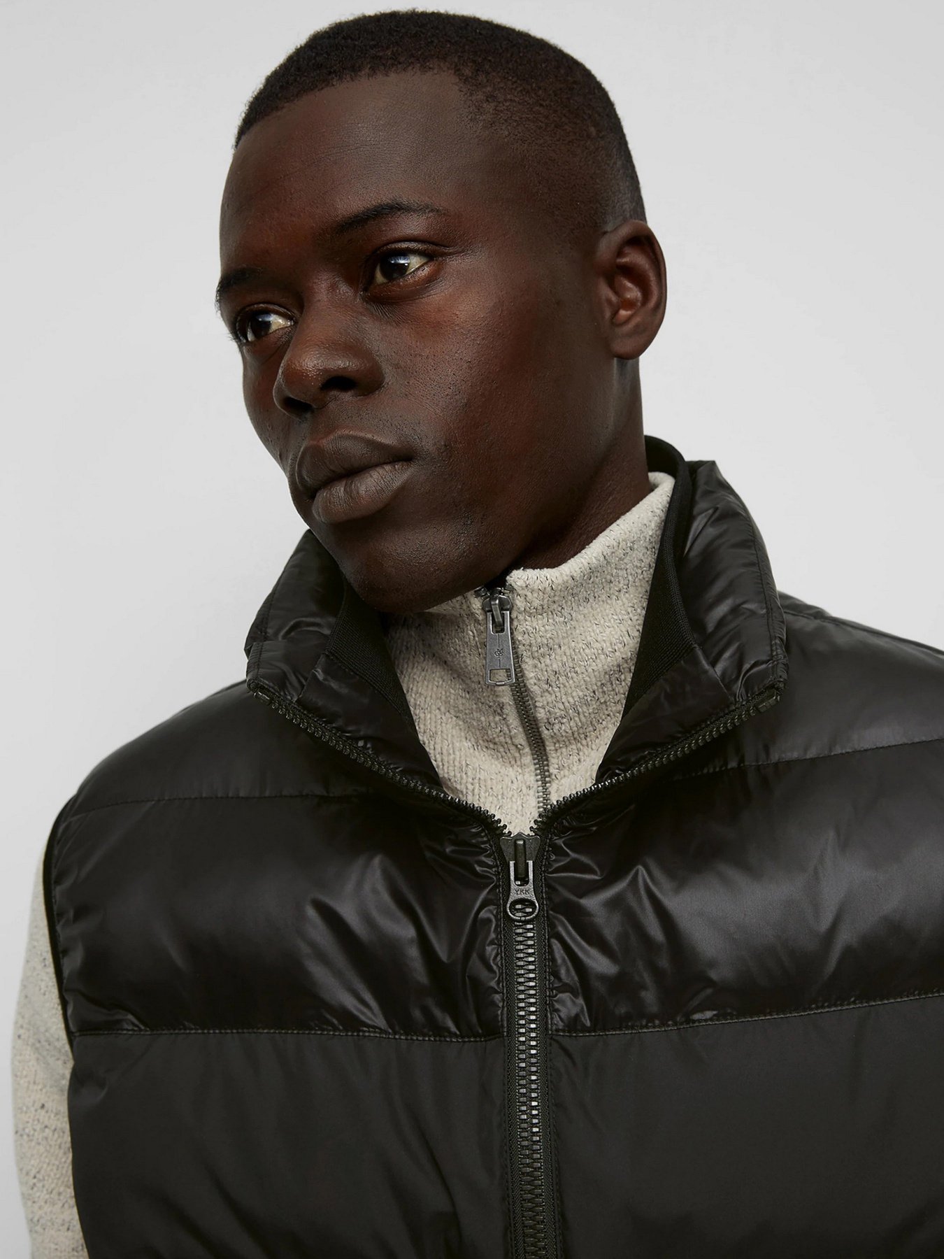 Жилет з утеплювачем Marc O’Polo Модель 129096072048-990 Фото