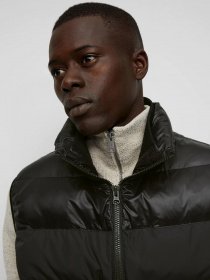 Утепленный жилет Marc O’Polo модель 129096072048-990 Фото