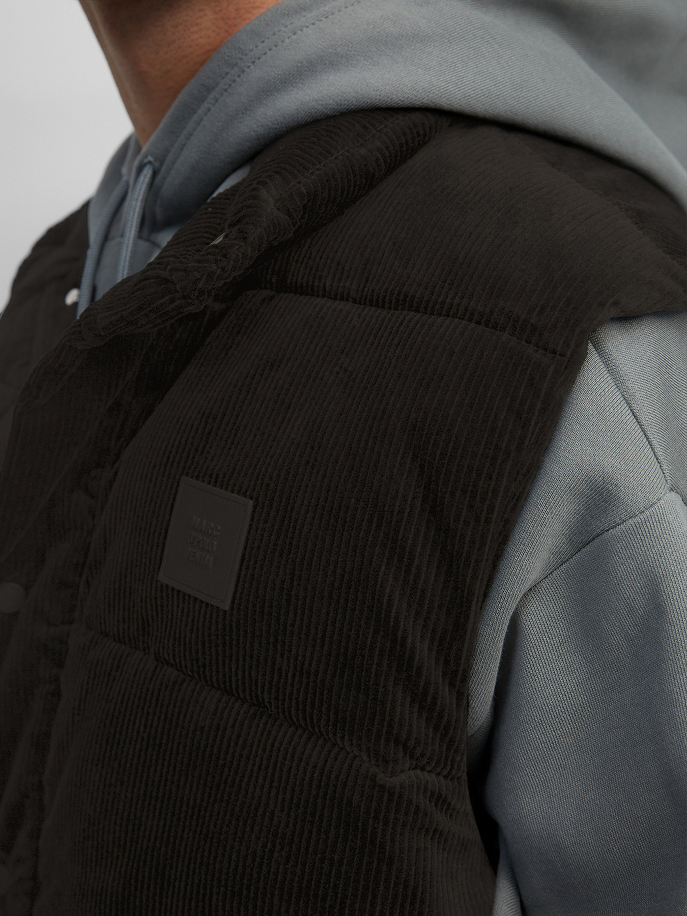 Жилет с утеплителем Marc O’Polo DENIM модель 170030272054-990 Фото