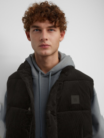 Утеплений жилет Marc O’Polo DENIM модель 170030272054-990 Фото