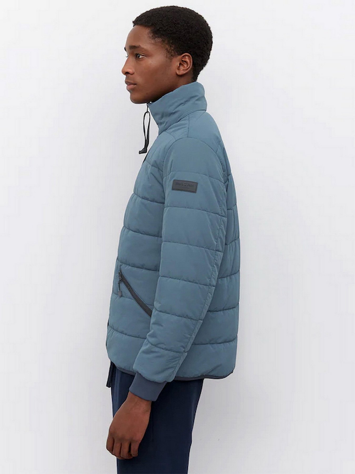 Демісезонна куртка Marc O’Polo Модель 220003670066-856 Фото