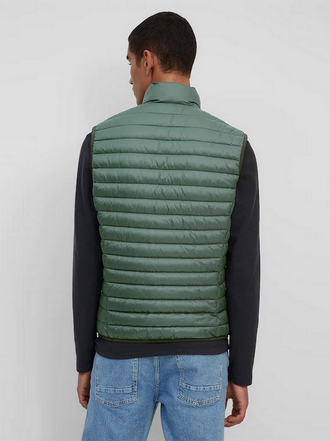 Утеплений жилет Marc O’Polo модель 220114272052-469 Утеплений жилет Marc O’Polo модель 220114272052-469 Фото