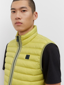 Жилет с утеплителем Marc O’Polo модель 221114272046-271 Фото