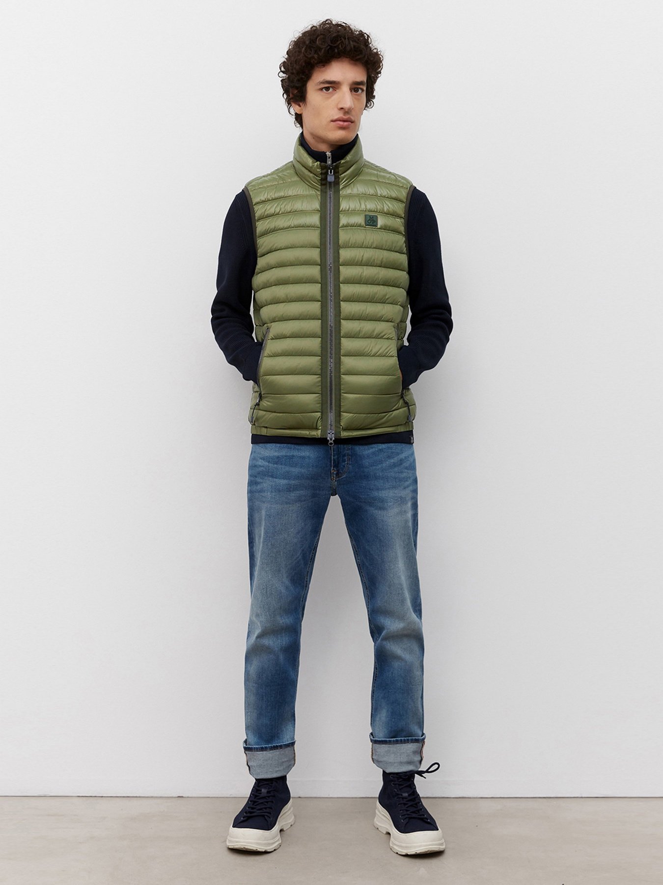 Жилет з утеплювачем Marc O’Polo модель 221114272046-450 Фото