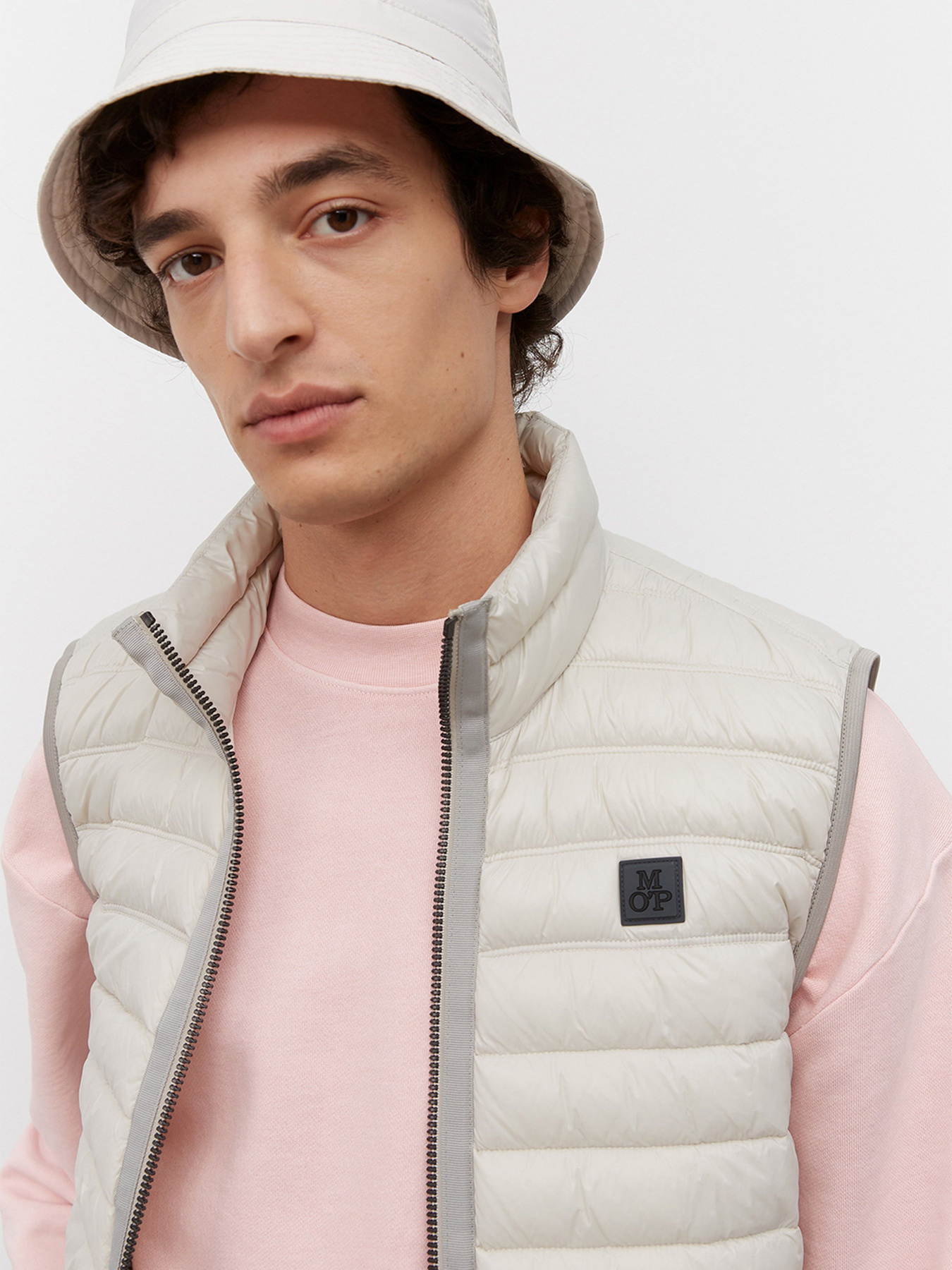 Жилет з утеплювачем Marc O’Polo модель 221114272046-707 Фото