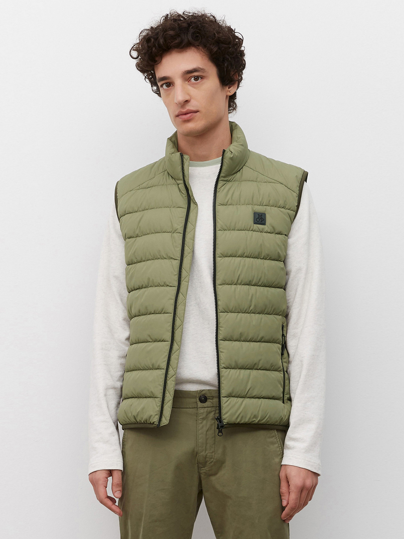 Жилет с утеплителем Marc O’Polo модель M21096072022-465 Фото