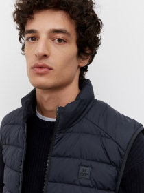 Жилет с утеплителем Marc O’Polo модель M21096072022-898 Фото