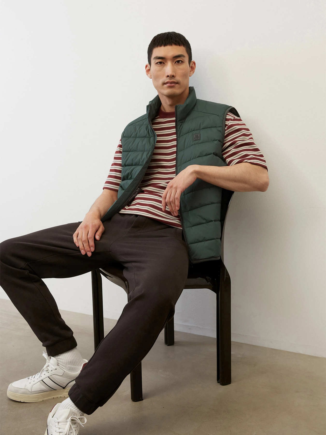 Утепленный жилет Marc O’Polo модель M27096072022-493 Утепленный жилет Marc O’Polo модель M27096072022-493 Фото