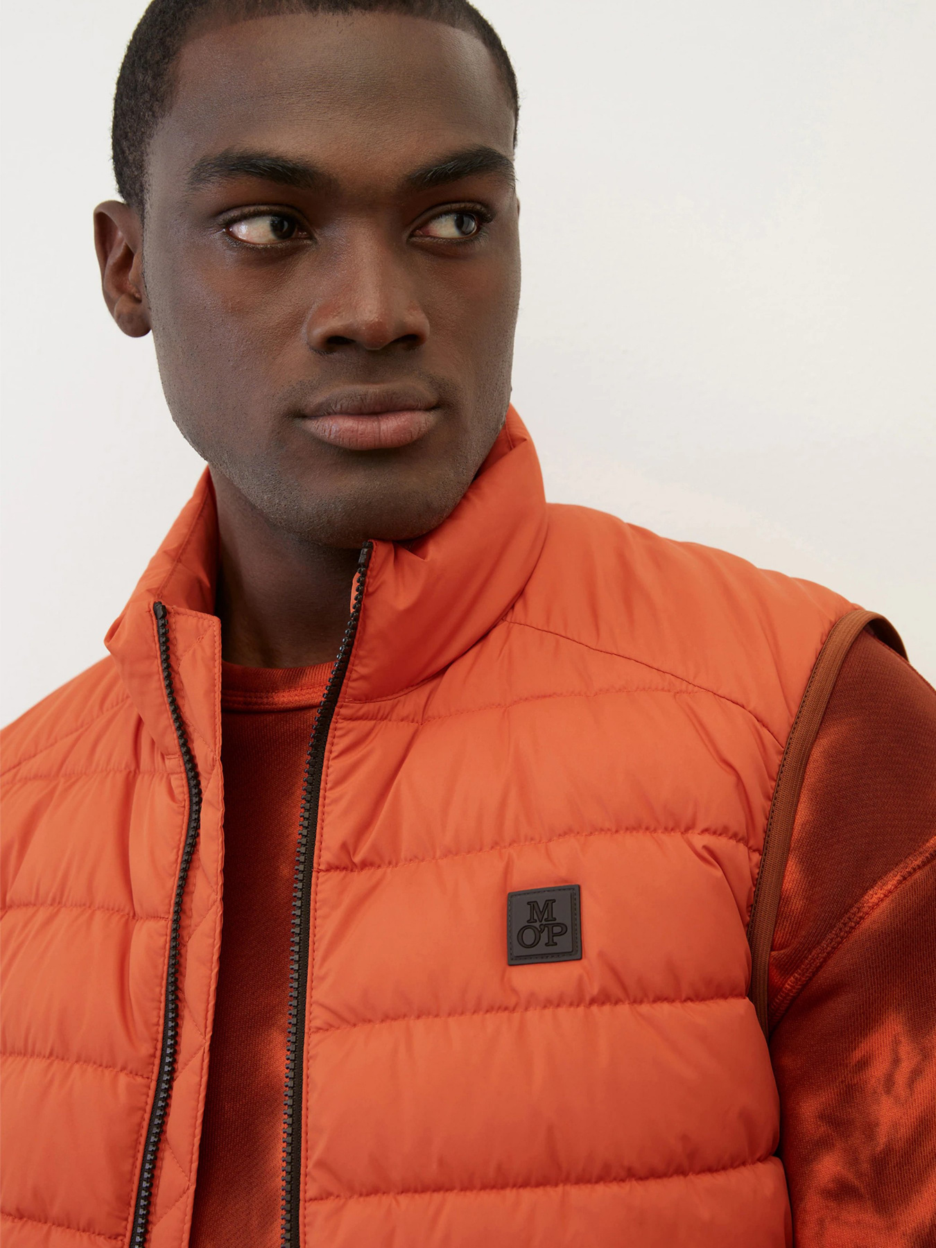 Жилет с утеплителем Marc O’Polo модель 226096072022-284 Фото