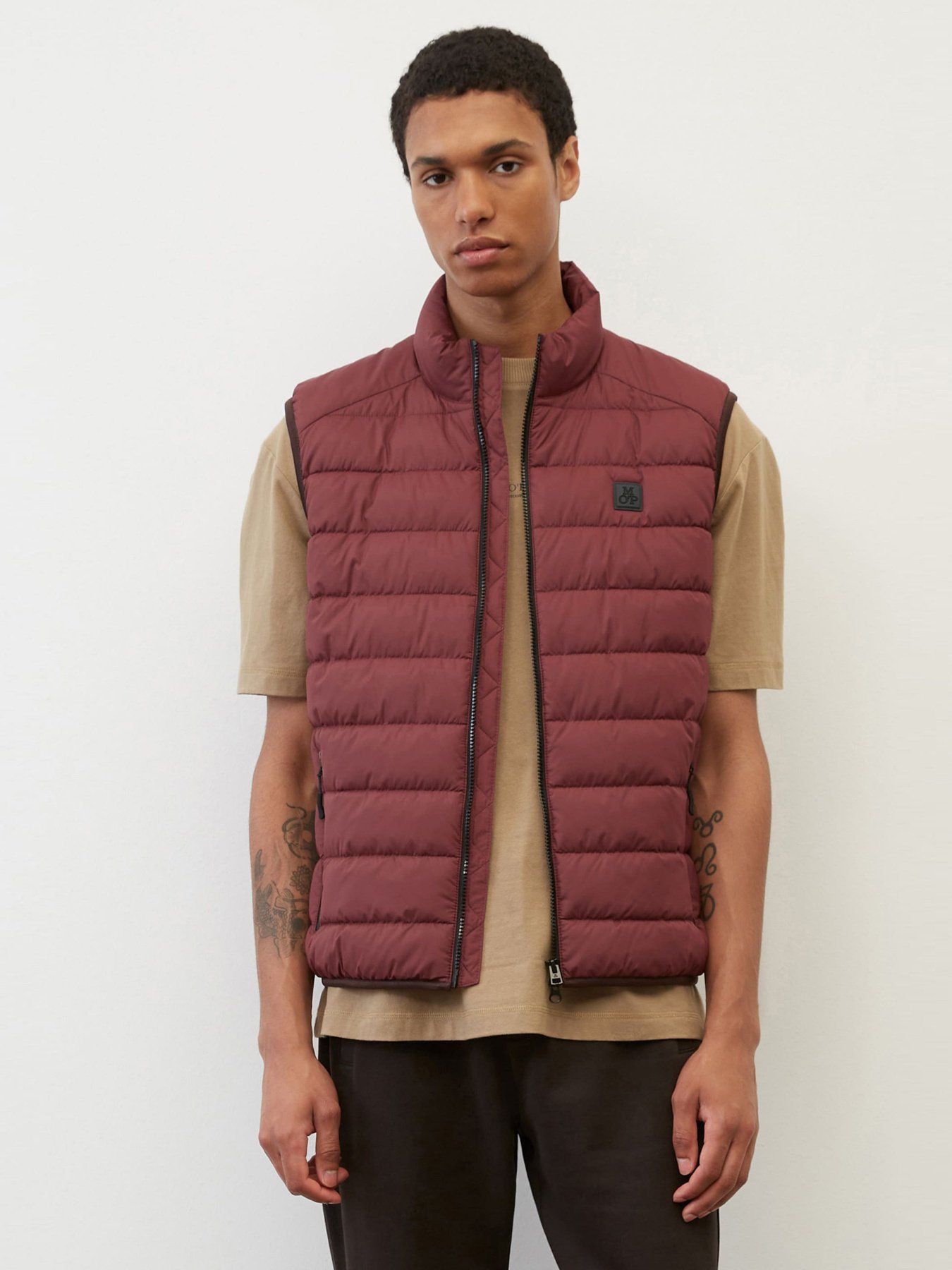 Жилет с утеплителем Marc O’Polo модель 227096072022-668 Фото