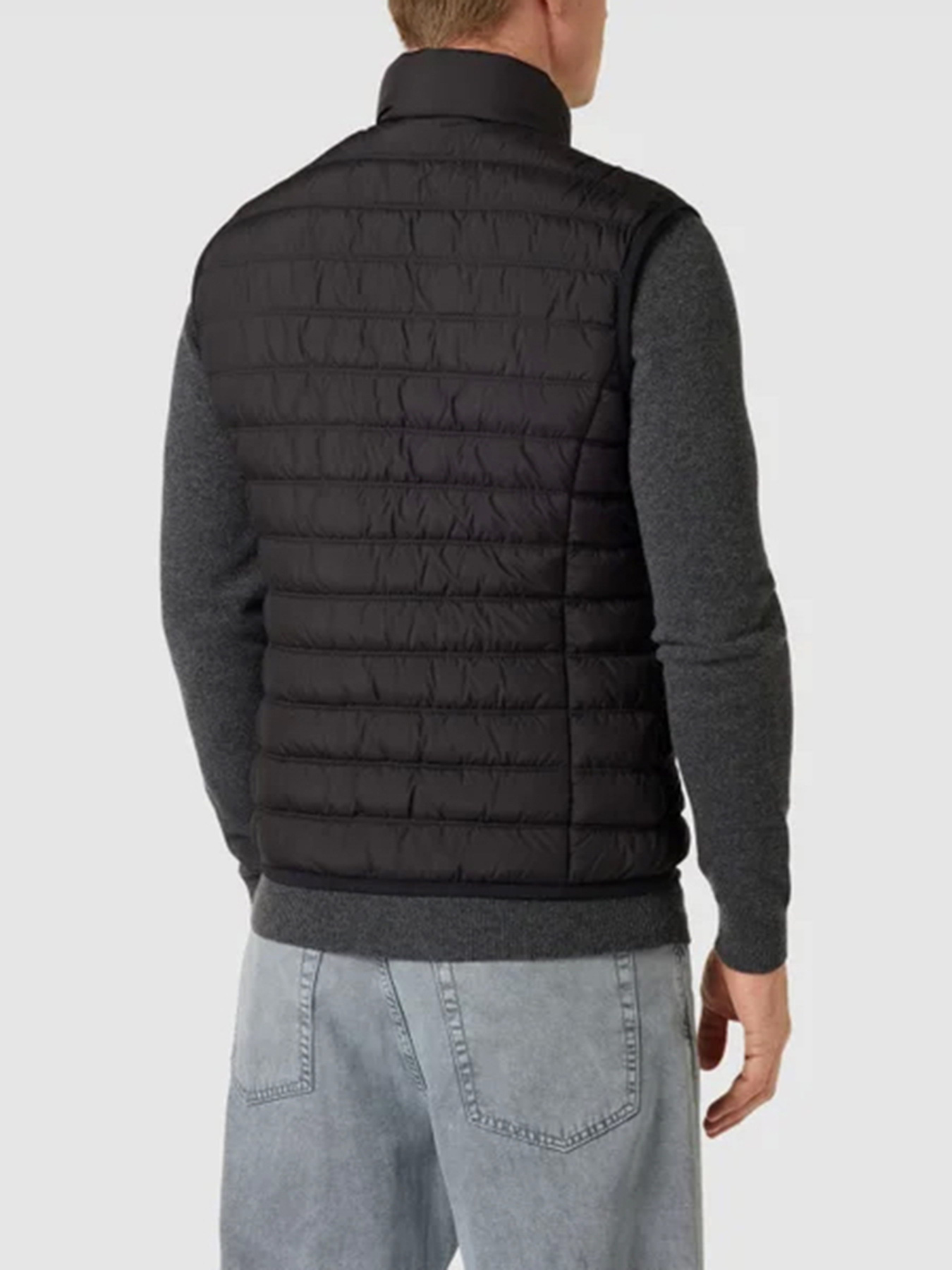 Утепленный жилет Marc O’Polo модель 321092672018-990 Фото