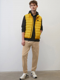 Жилет с утеплителем Marc O’Polo модель 321096072022-251 Фото