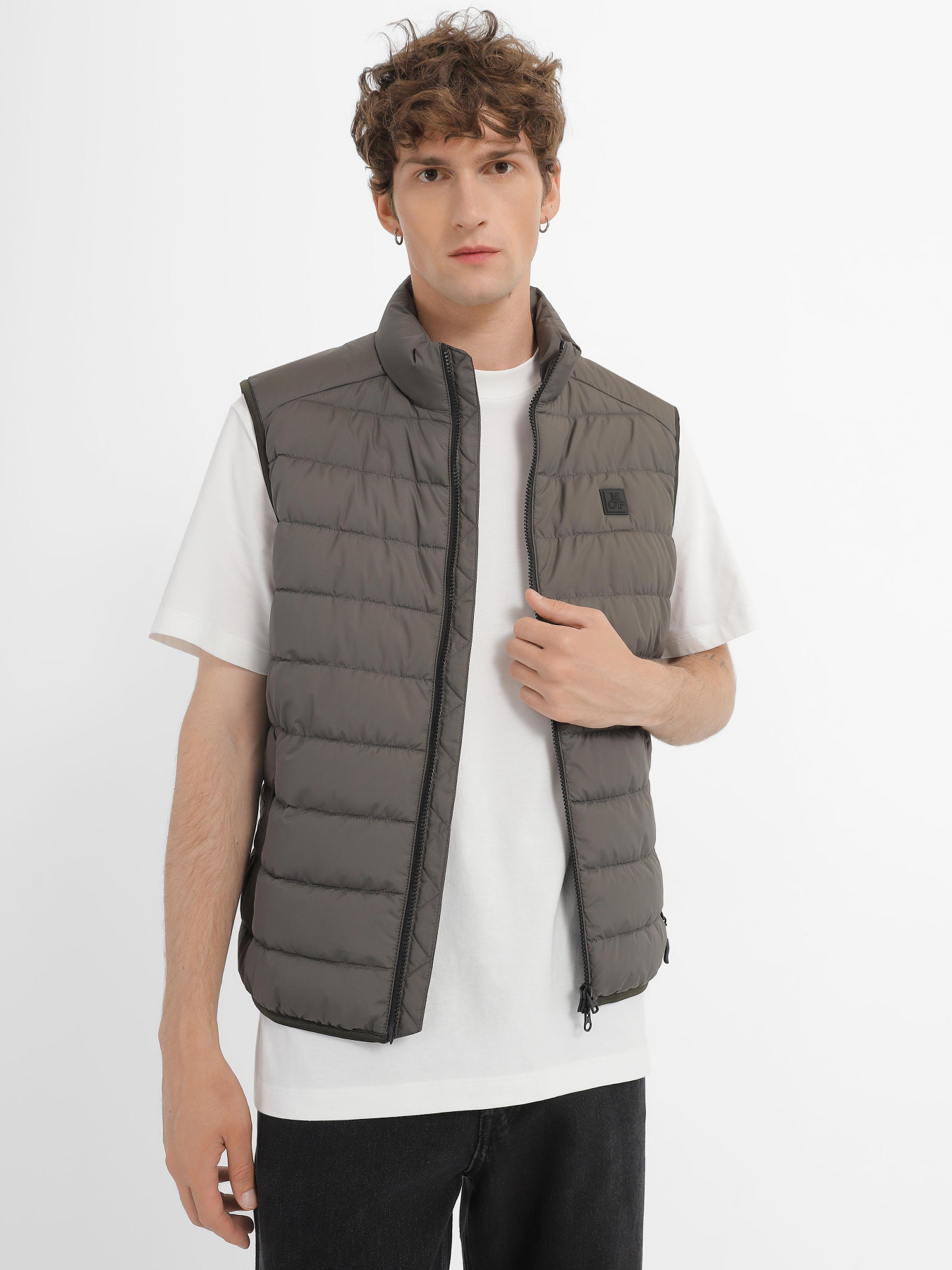 Жилет с утеплителем Marc O’Polo модель 326096072022-493 Фото